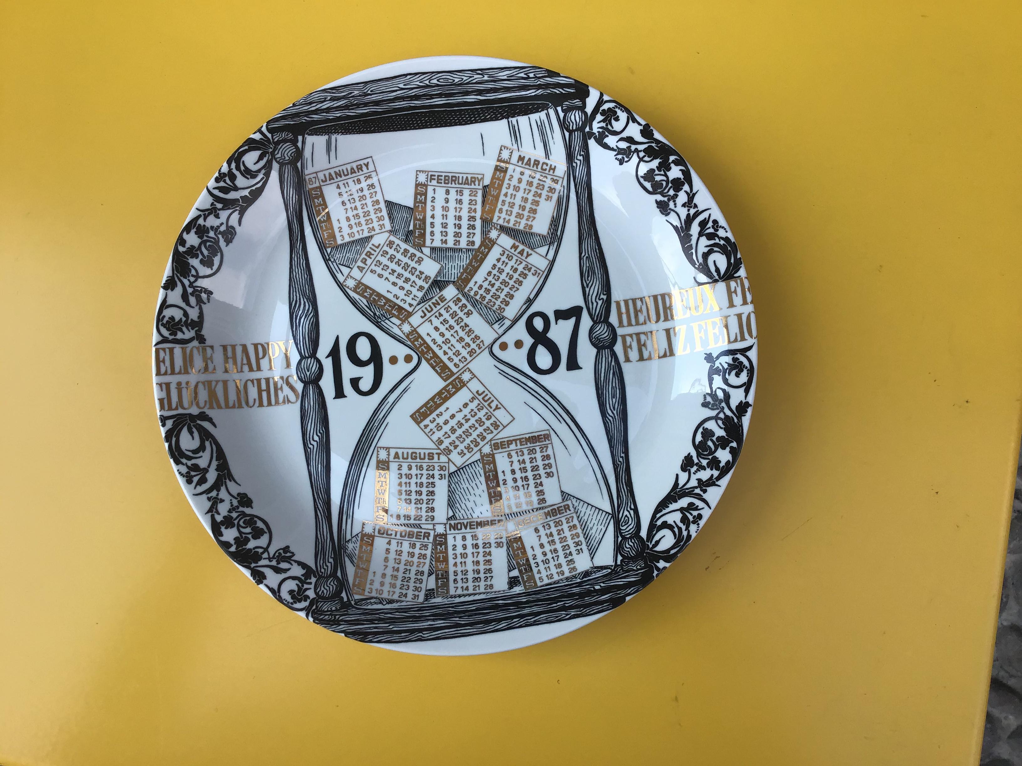 Fornasetti “Plate Calendar n 20” porcelain, 1987, Italy.