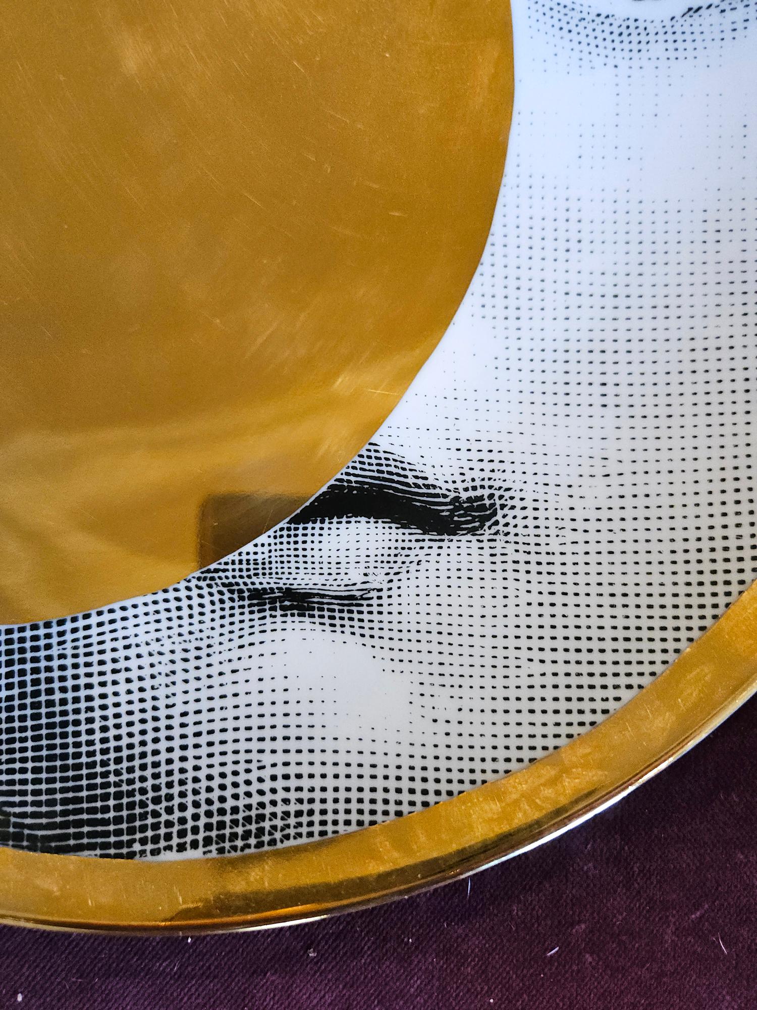 Fornasetti Porcelain Plate, Tema e Variazioni, Pattern No. 39 Atelier Fornasetti For Sale 2