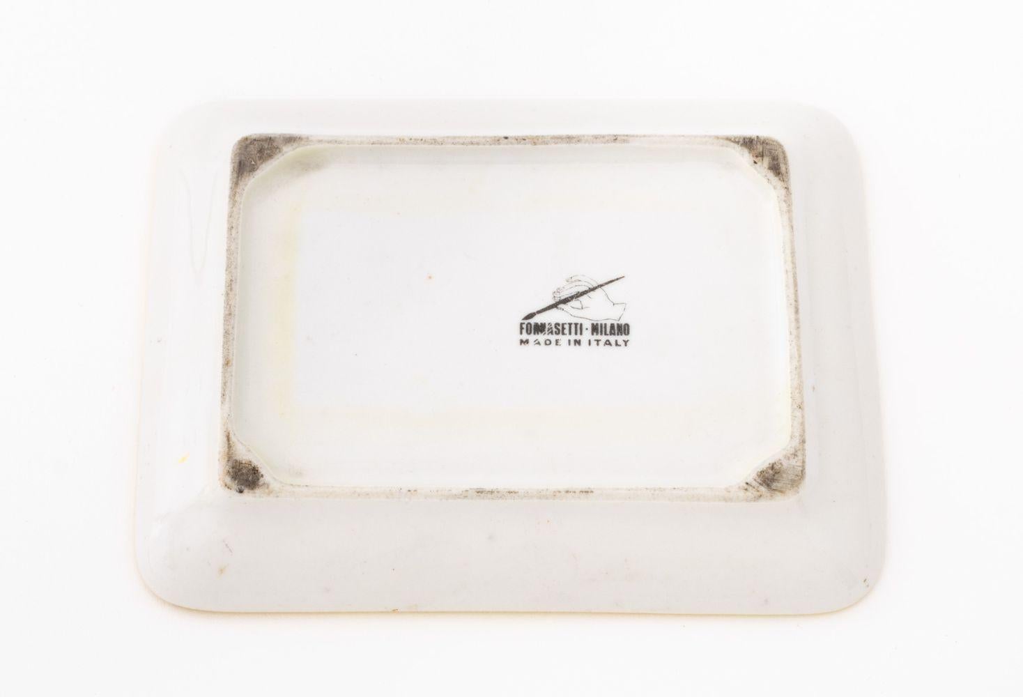 Fornasetti Porcelain Rectangular Trays, 2 (Porzellan) im Angebot