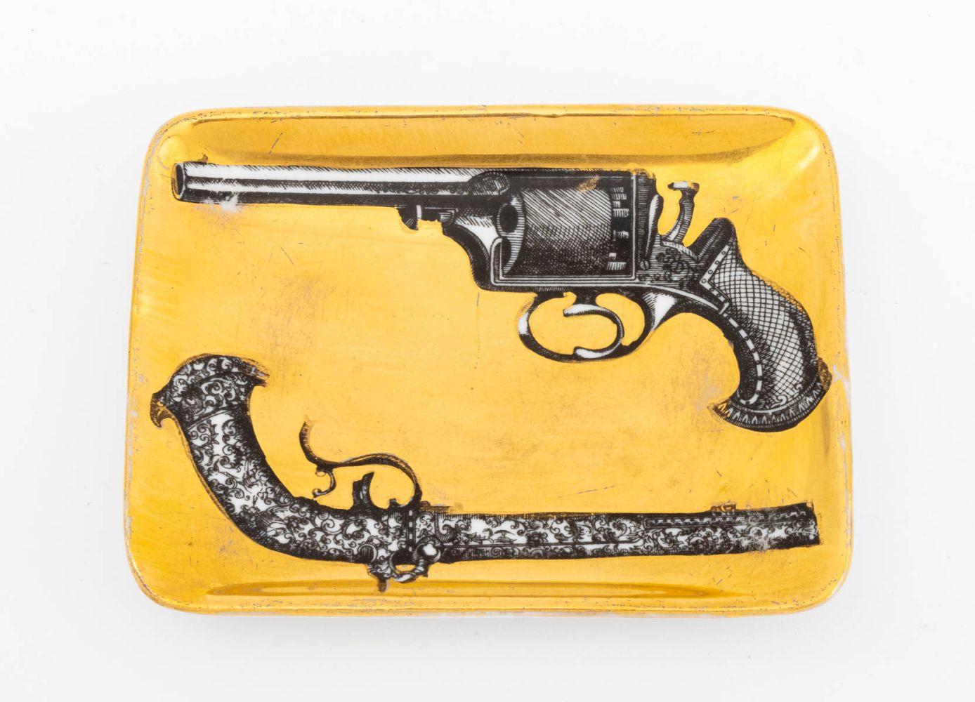 Fornasetti Porcelain Tableware, 3 Pcs. (Porzellan) im Angebot