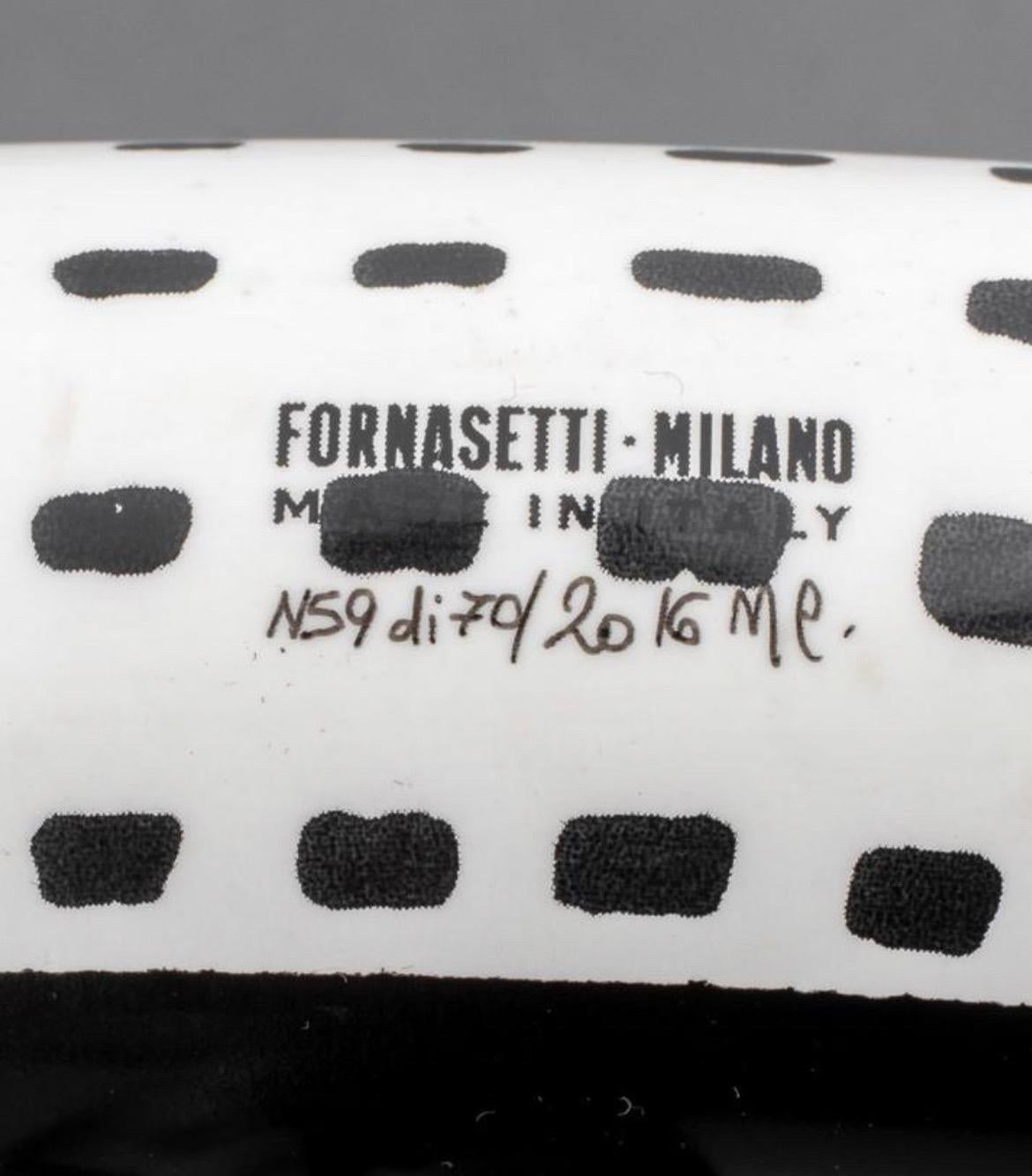 XXIe siècle et contemporain Tabouret Bocca laqué rouge à lèvre Fornasetti en vente