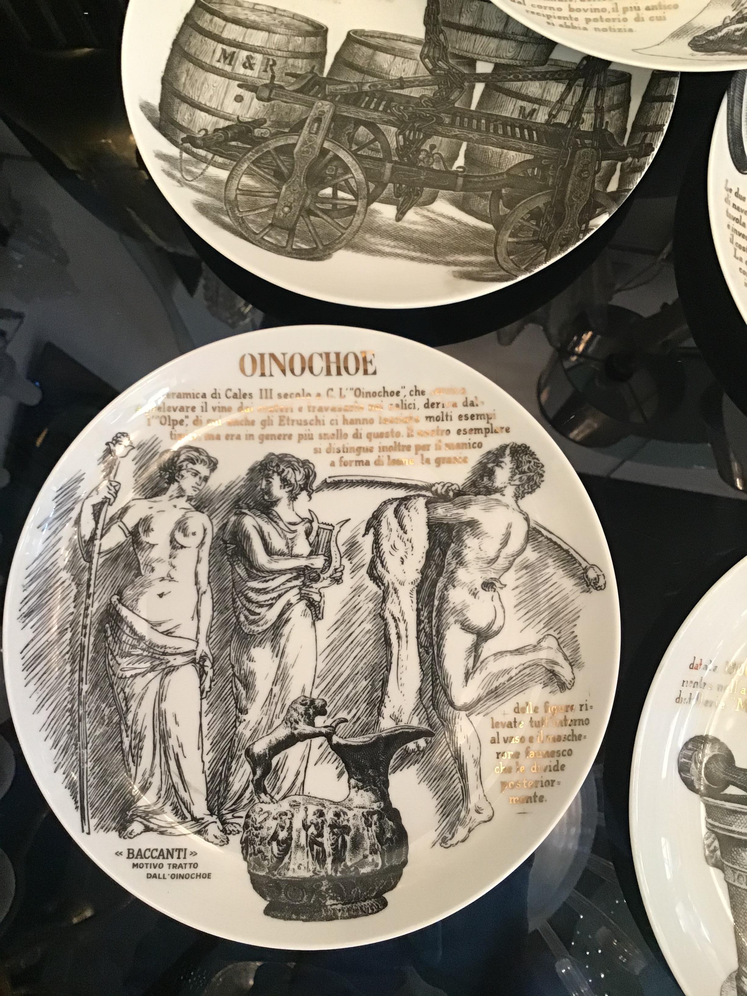 Fornasetti Set of 6 Plates for Martini and Rossi Porcelain, 1970, Italy For Sale 5