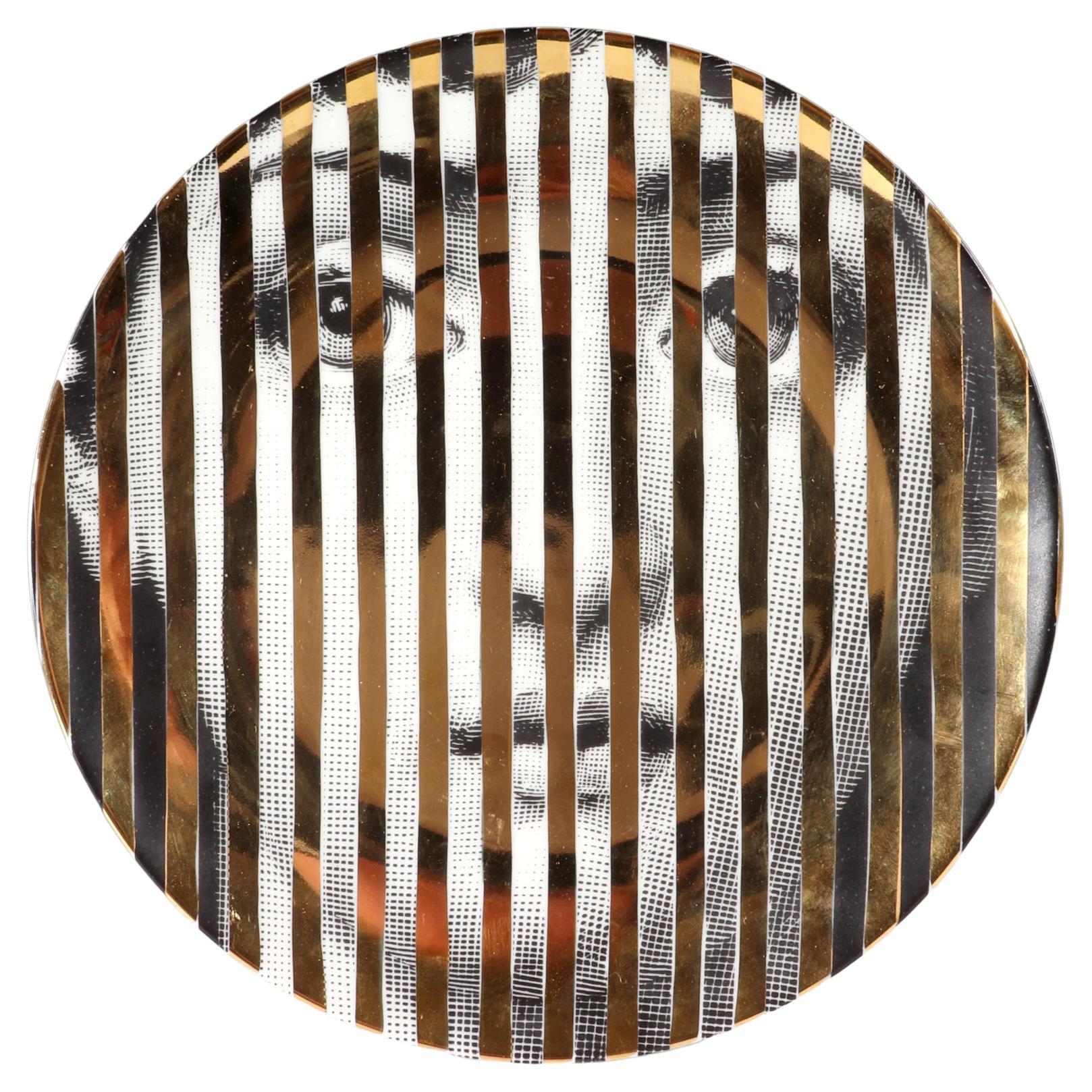 Fornasetti Masked Woman Plate - Metallic