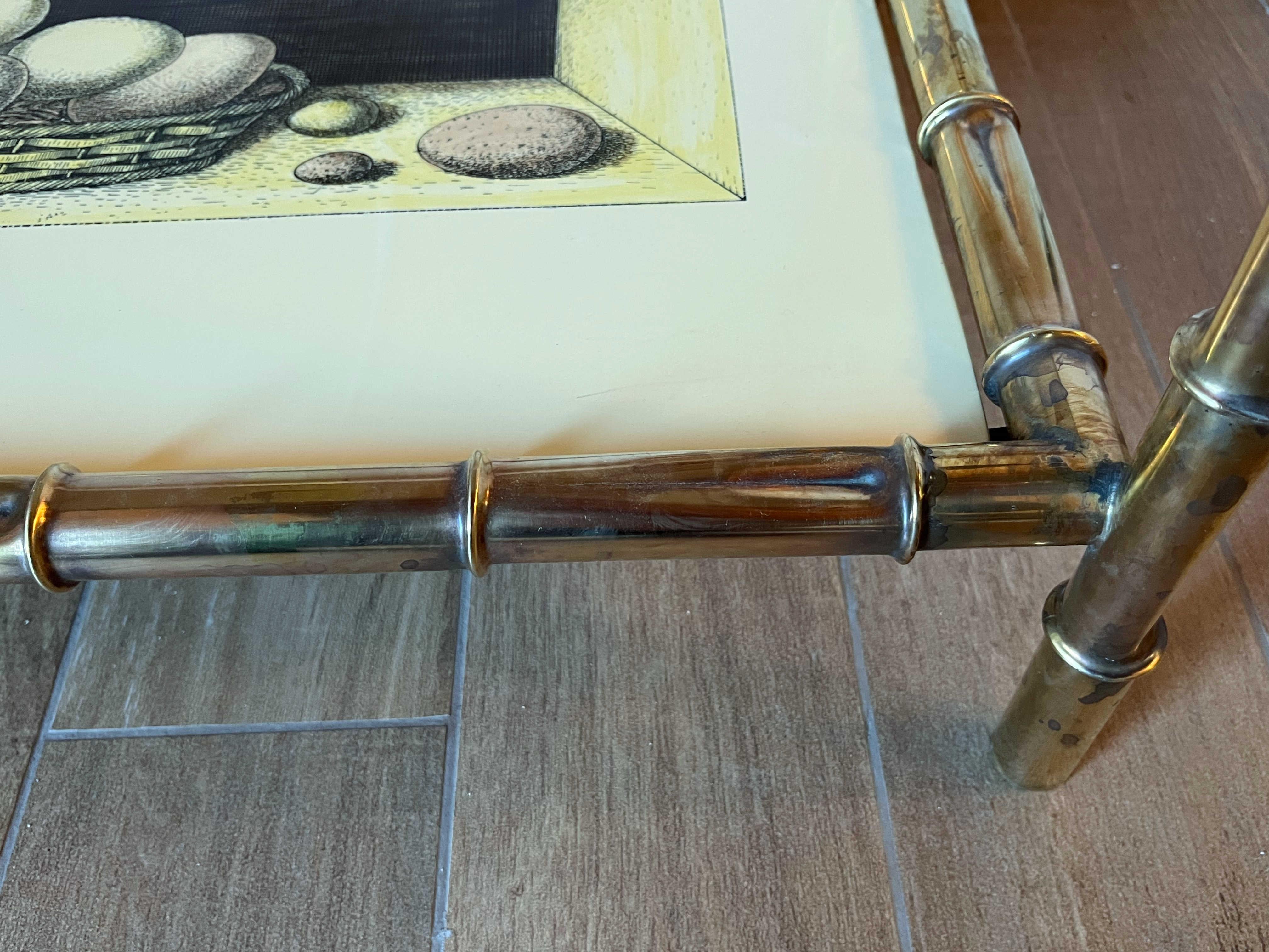 FORNASETTI Table plateau à deux niveaux en vente 2