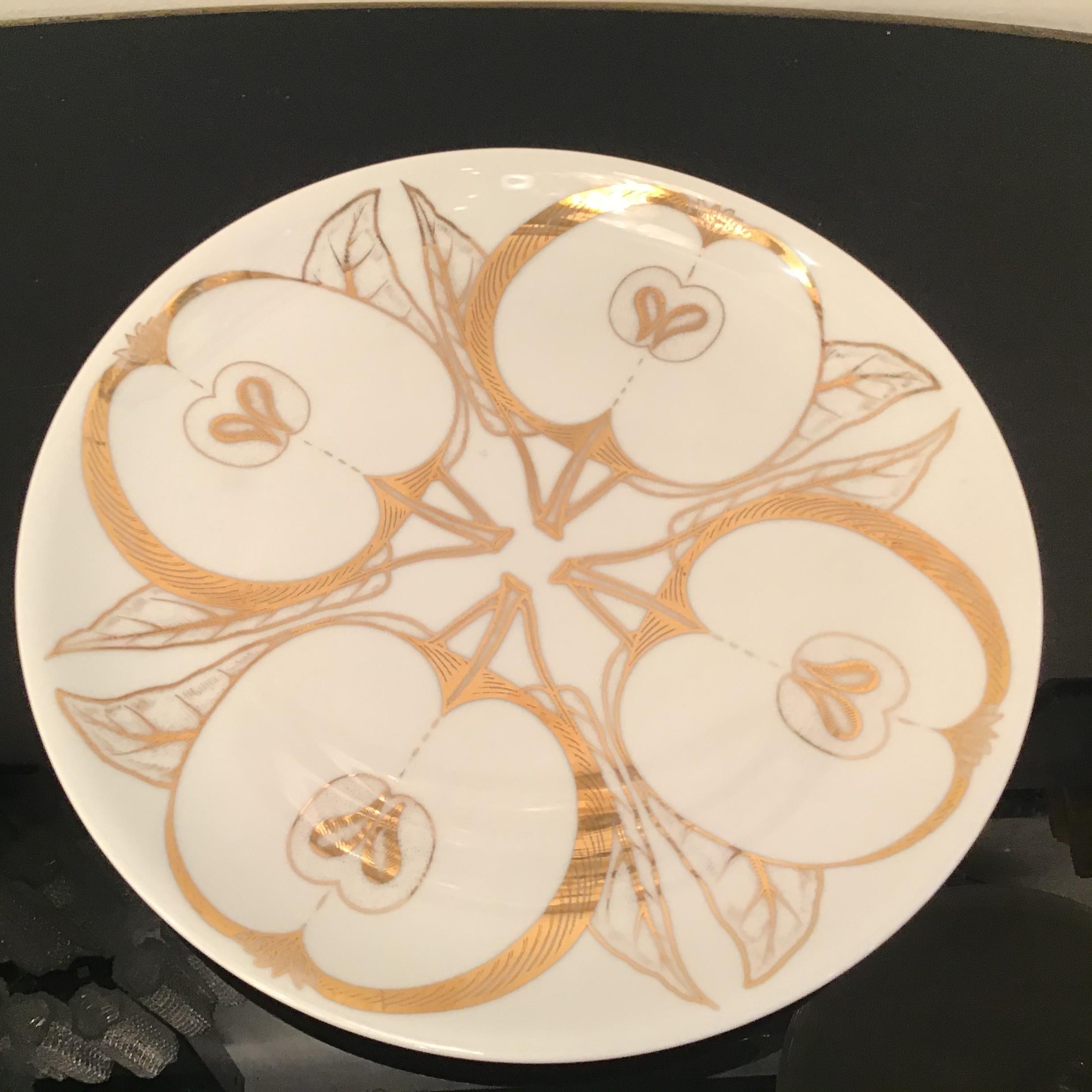 Fornasetti Wall Plate Porcelain Gold 1980 Italy For Sale 3