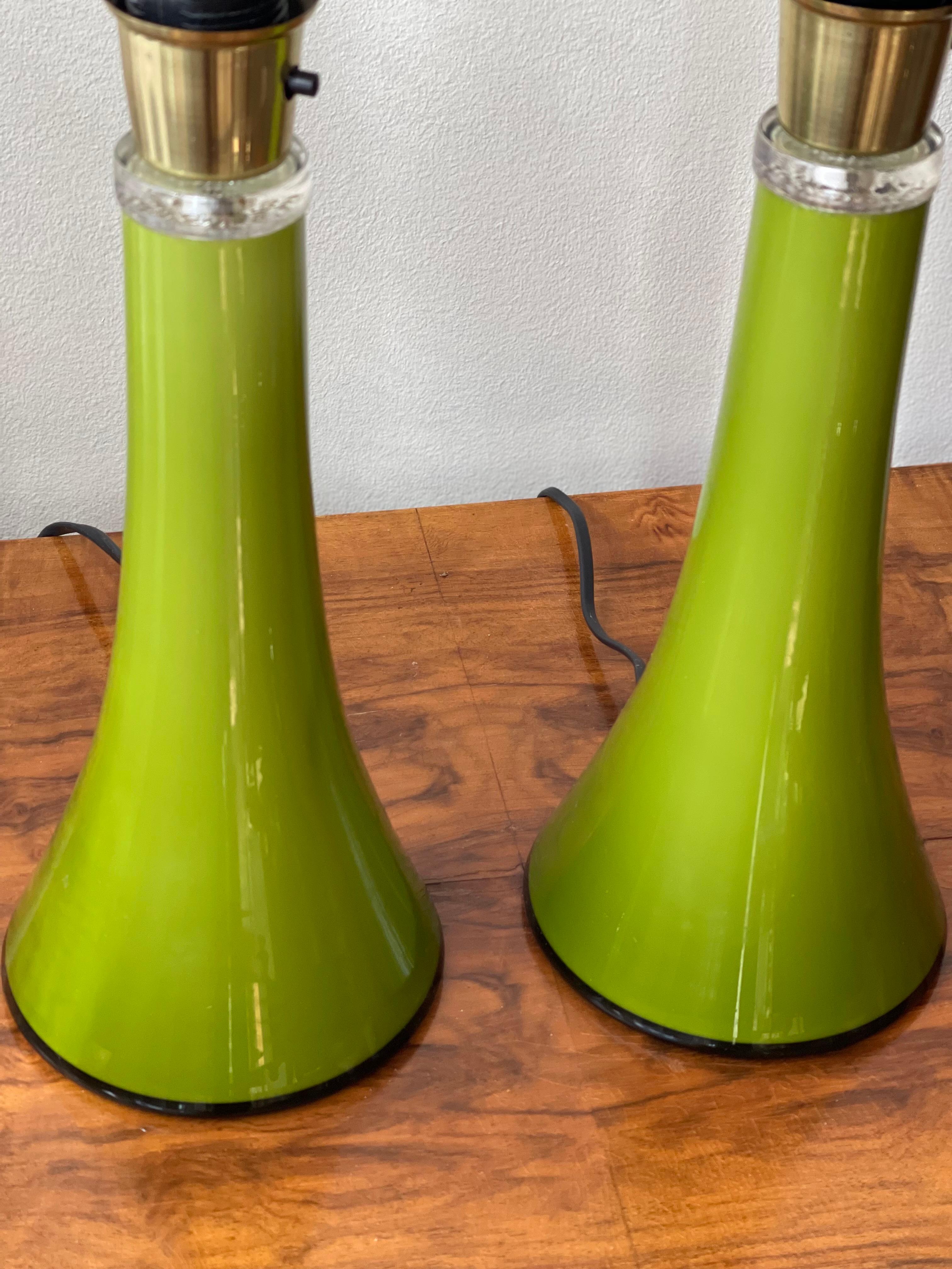 Lámpara de mesa Forrest Green Mid Century de Swedish Hyllinge mediados del siglo XX en venta