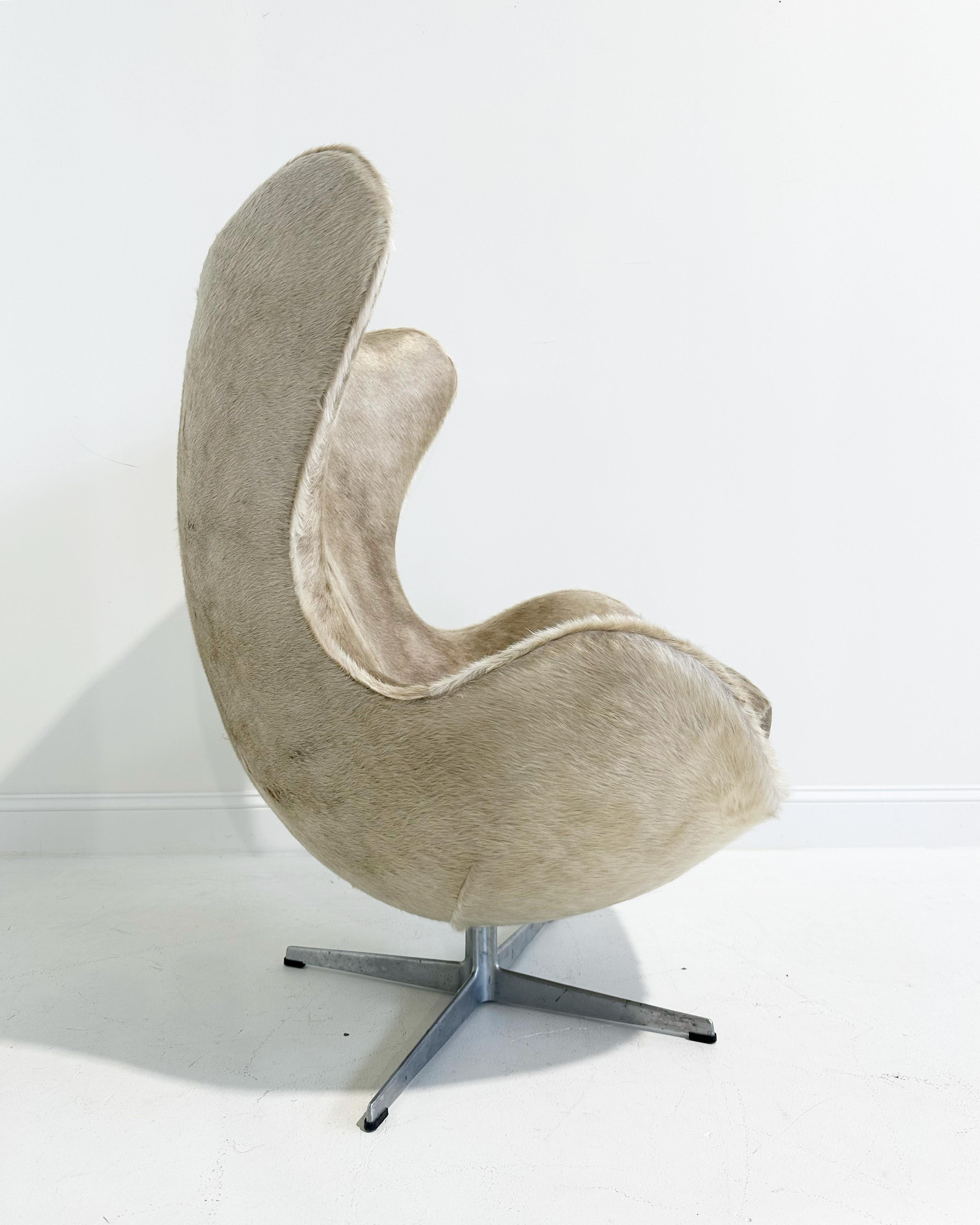 Danish Forsyth Arne Jacobsen Egg Chair and Ottoman in Brazilian Cowhide