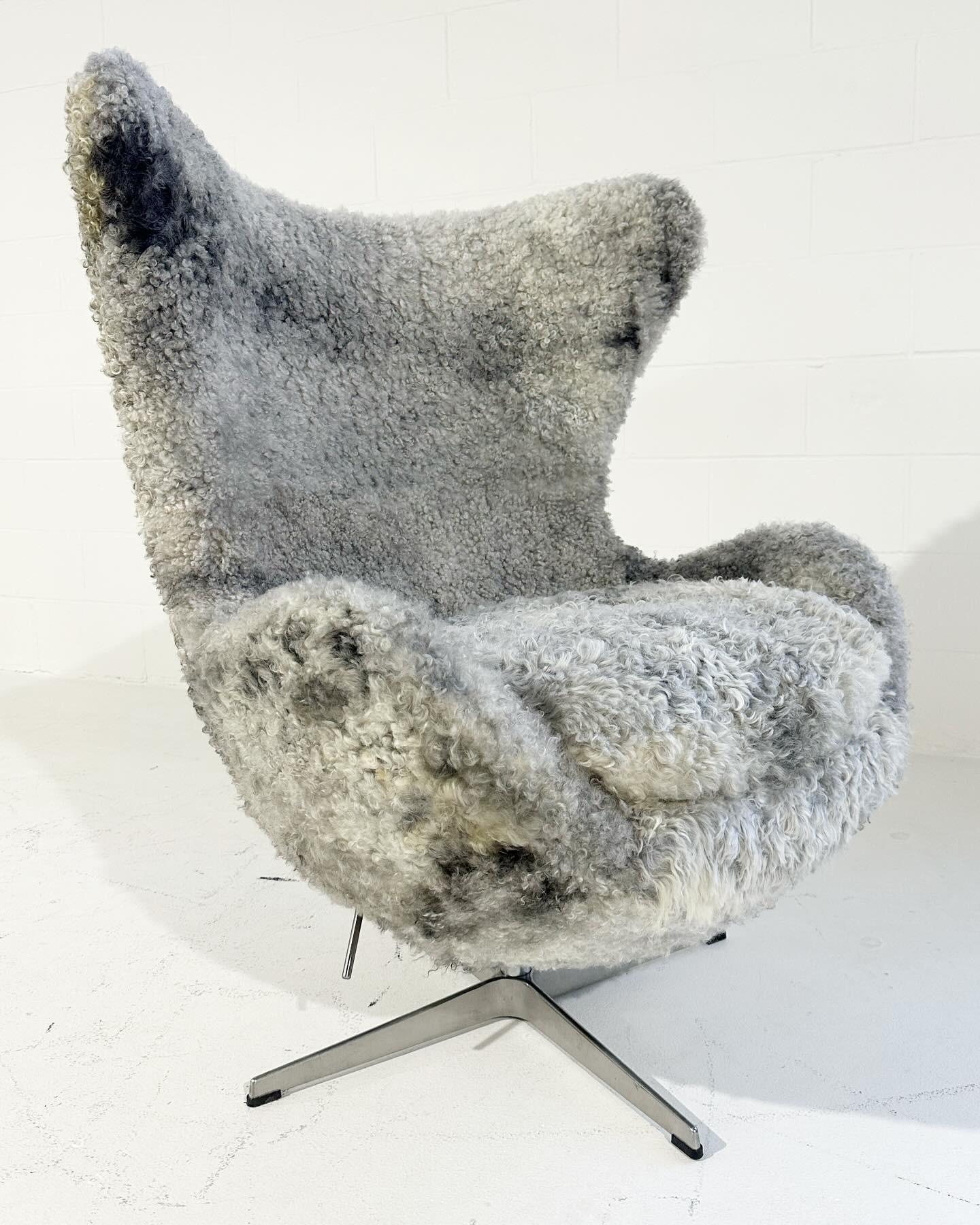 egg chair fluffy