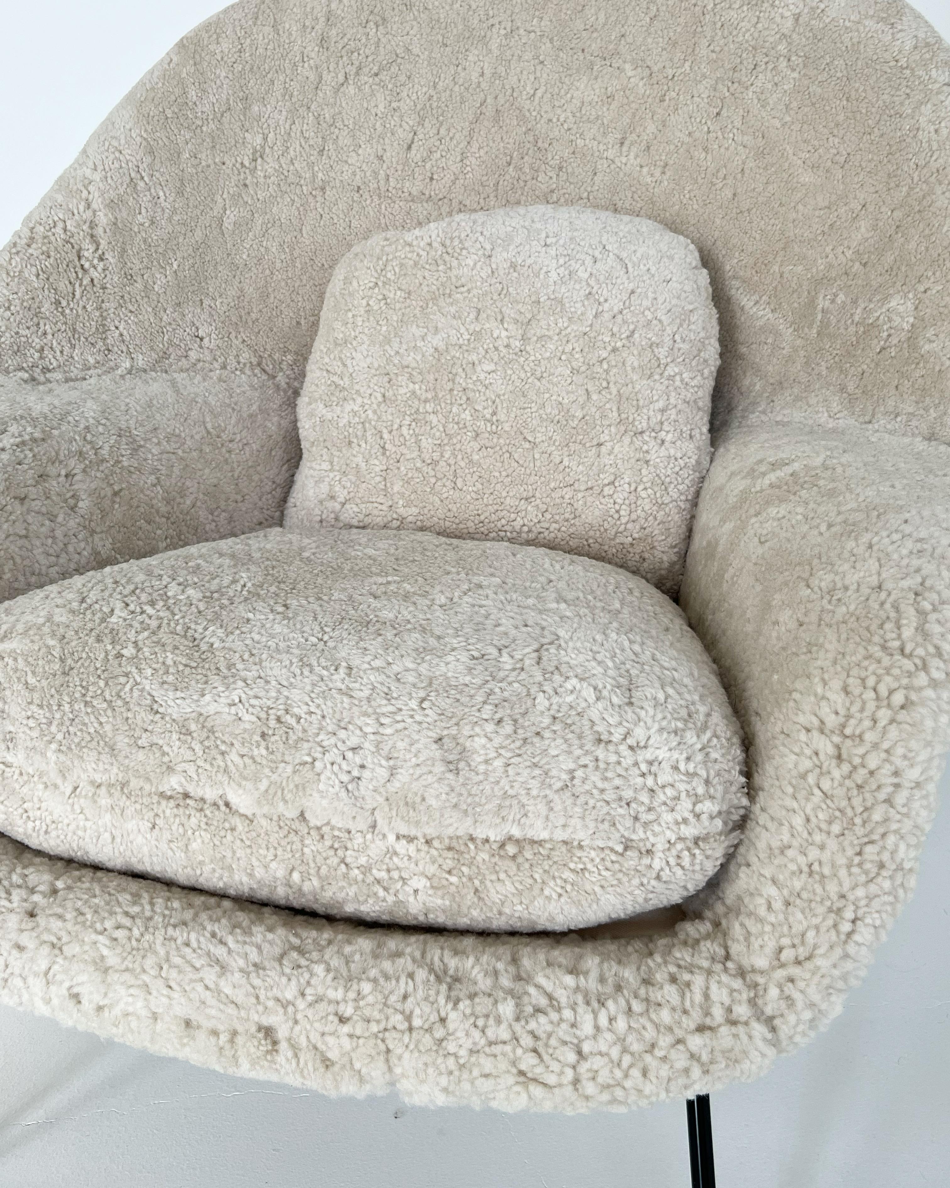 Sheepskin Forsyth Bespoke Eero Saarinen Womb Chair and Ottoman in Shearling For Sale