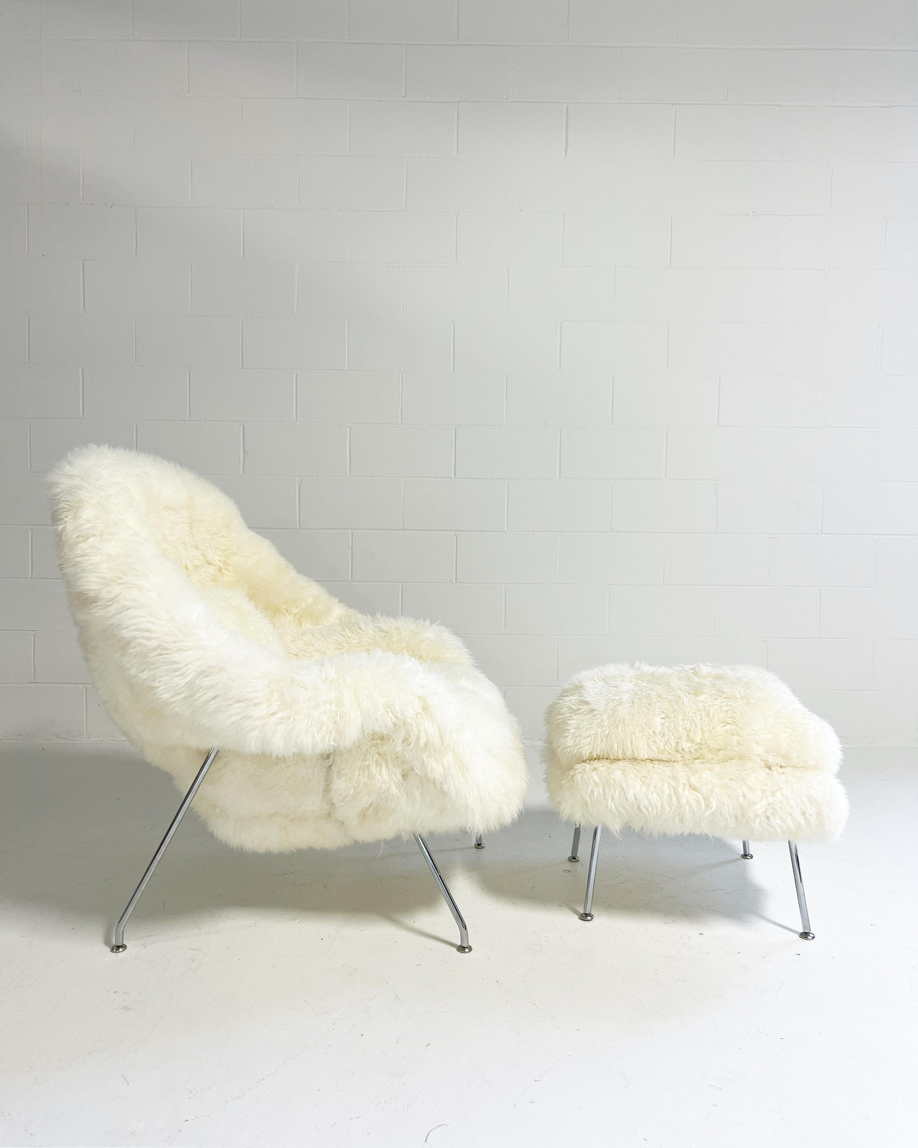 Forsyth Bespoke Eero Saarinen Womb Chair and Ottoman in Wavy Sheepskin For Sale 1