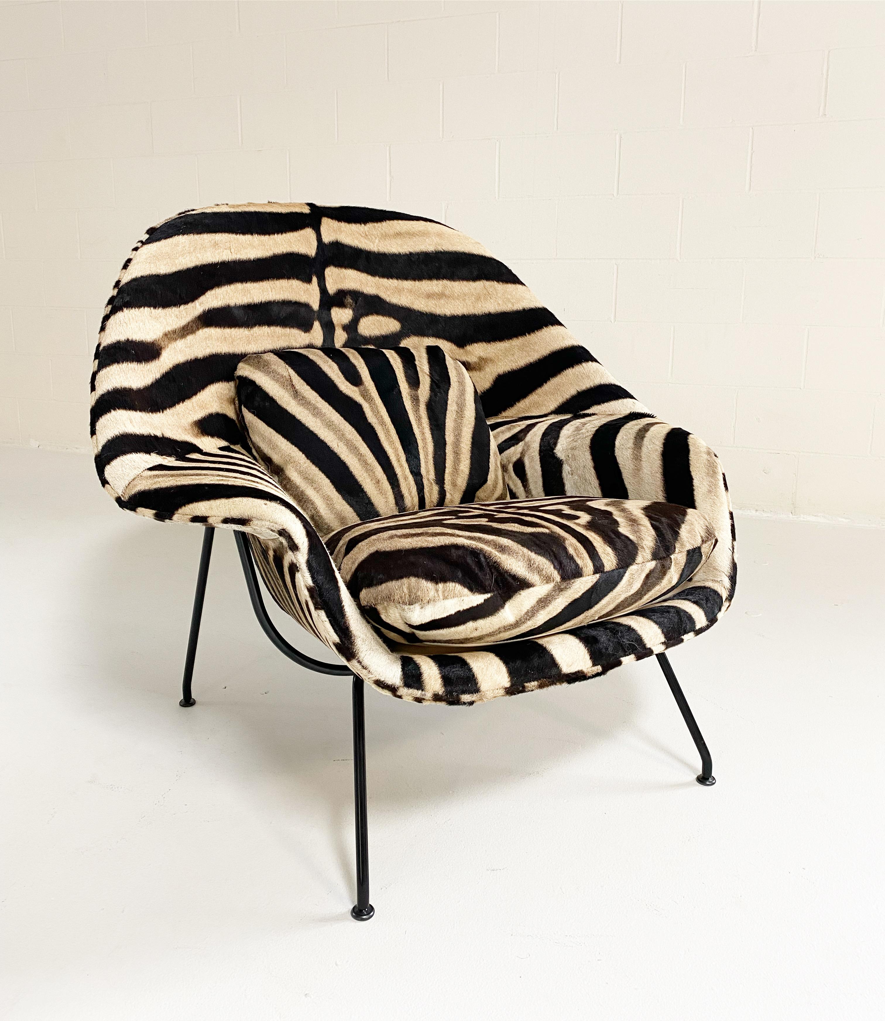 Mid-Century Modern Forsyth Bespoke Eero Saarinen Womb Chair and Ottoman in Zebra For Sale