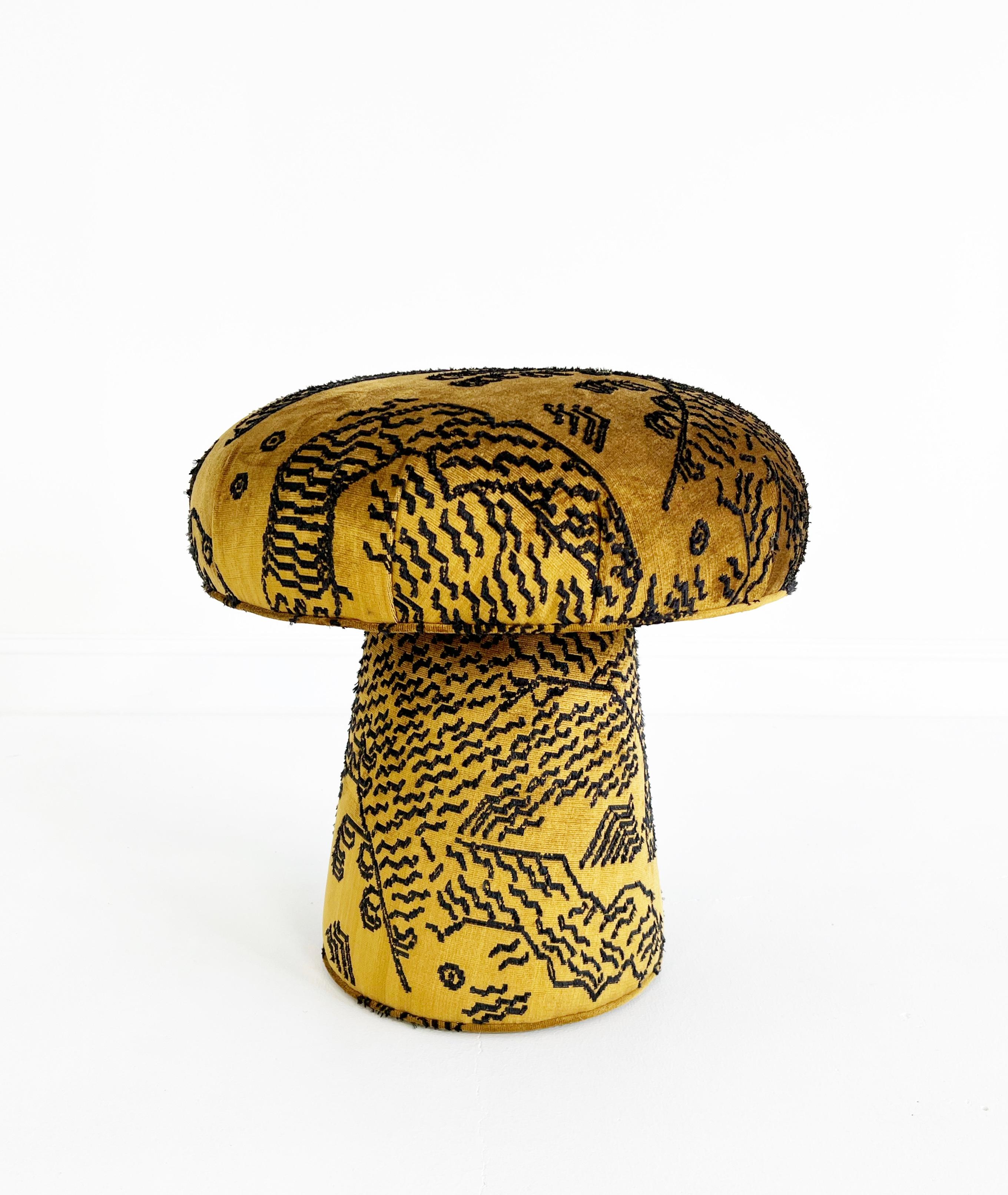 Forsyth Mushroom Pouf Ottoman in Dedar Jacquard Velvet For Sale 2