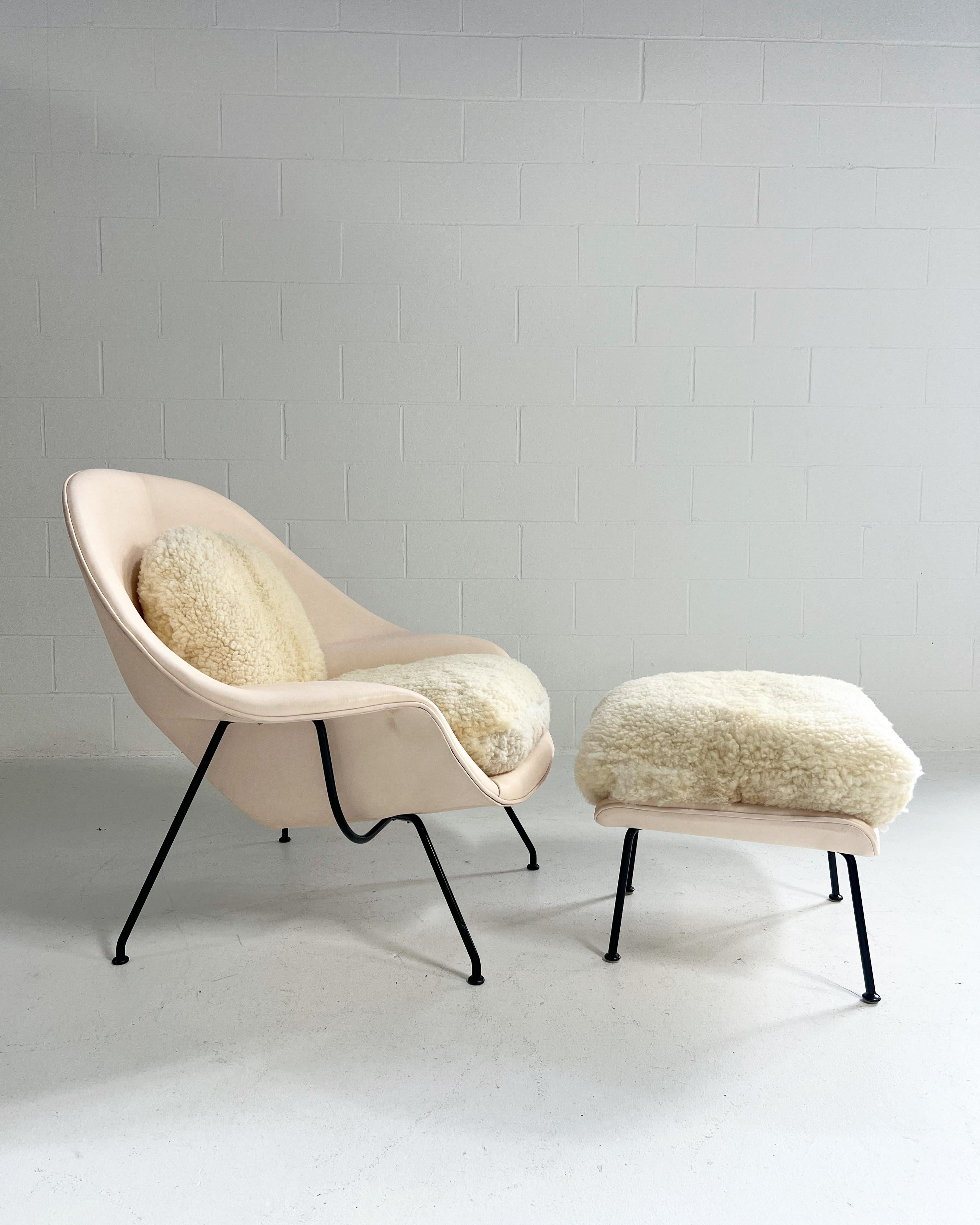 This Eero Saarinen for Knoll womb chair and ottoman set is one of a kind. For the restoration and upholstery, we used a beautiful vegetable-tanned leather of the highest quality. We adore this vegetable tanned leather as it will patina over time. We