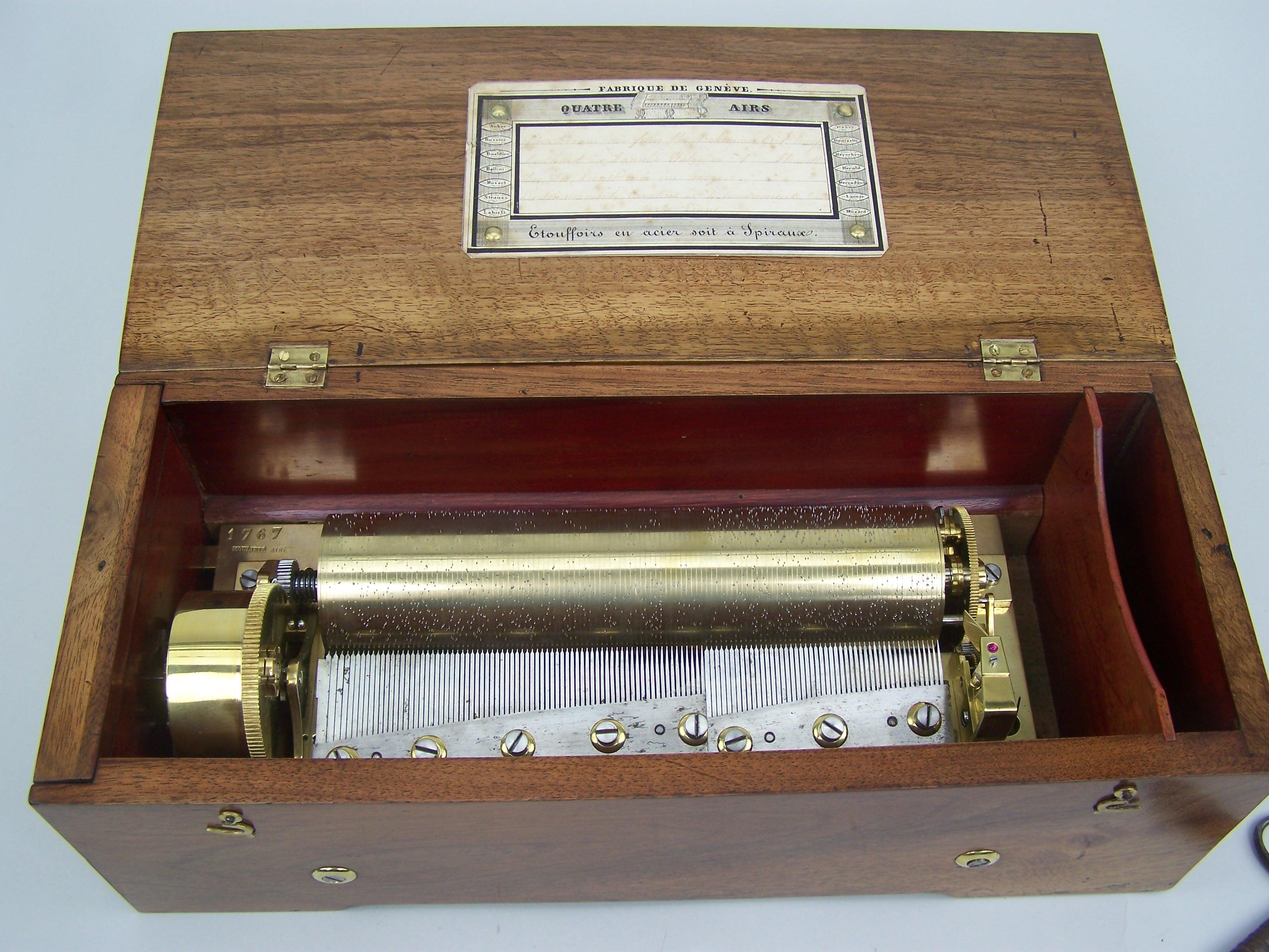 Forte-Piano Music Box by Mouliné Ainé playing 4 Tunes For Sale 2