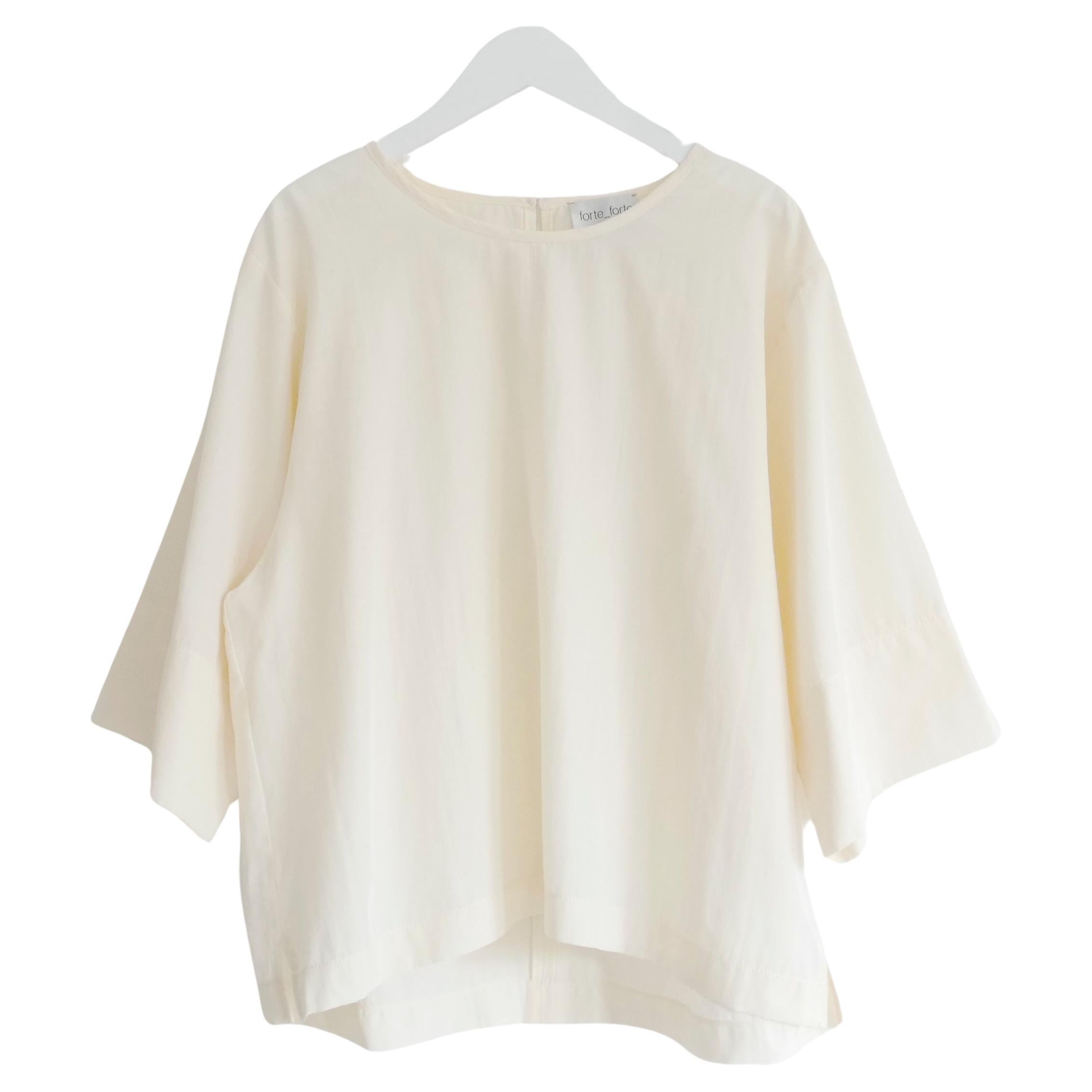 Camicetta ispirata alla t-shirt di Forte_Forte