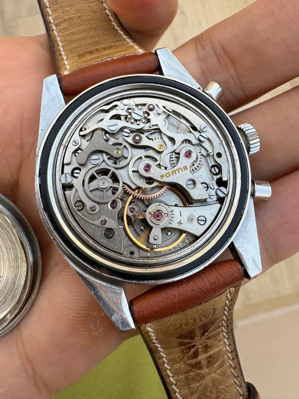 Fortis VINTAGE RARE condizioni Fortis Marinemaster 1970 Ref 8001 Valjoux 72 in vendita 11
