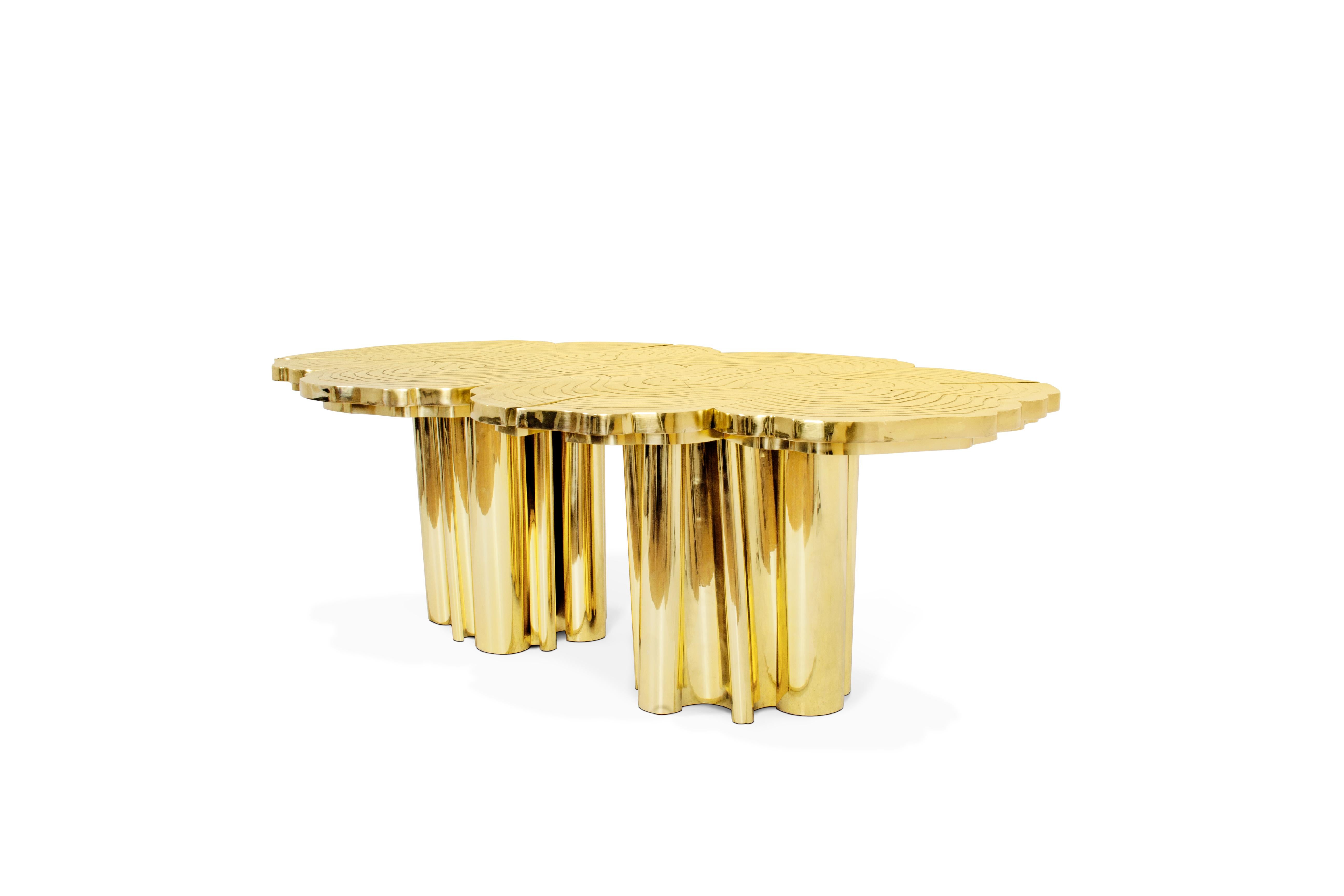 Fortuna est une table de salle à manger contemporaine à l'esthétique design unique et à la déclaration raffinée aux esprits les plus influents. Représentant l'essence de l'autonomisation, de la sophistication et des mystiques, le Fortuna présente