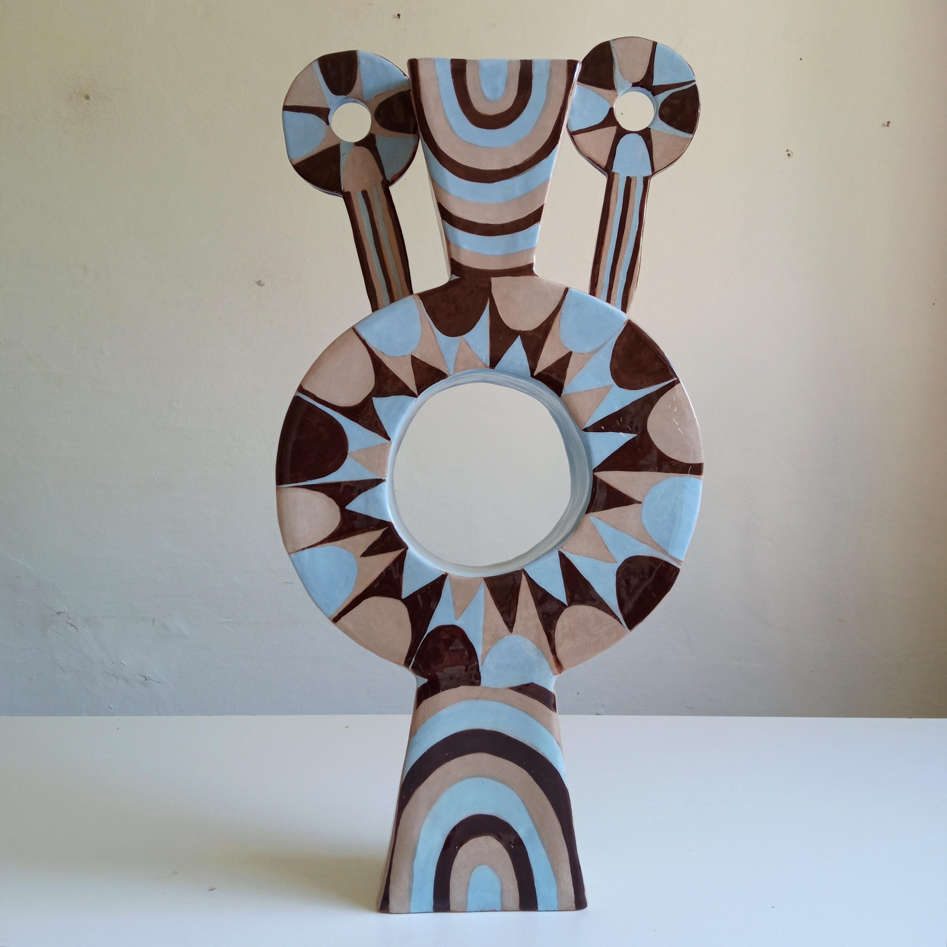 Peint à la main FORTUNATO  - Vase en terre cuite - 21e siècle - par Chiara Berta Artiste en vente
