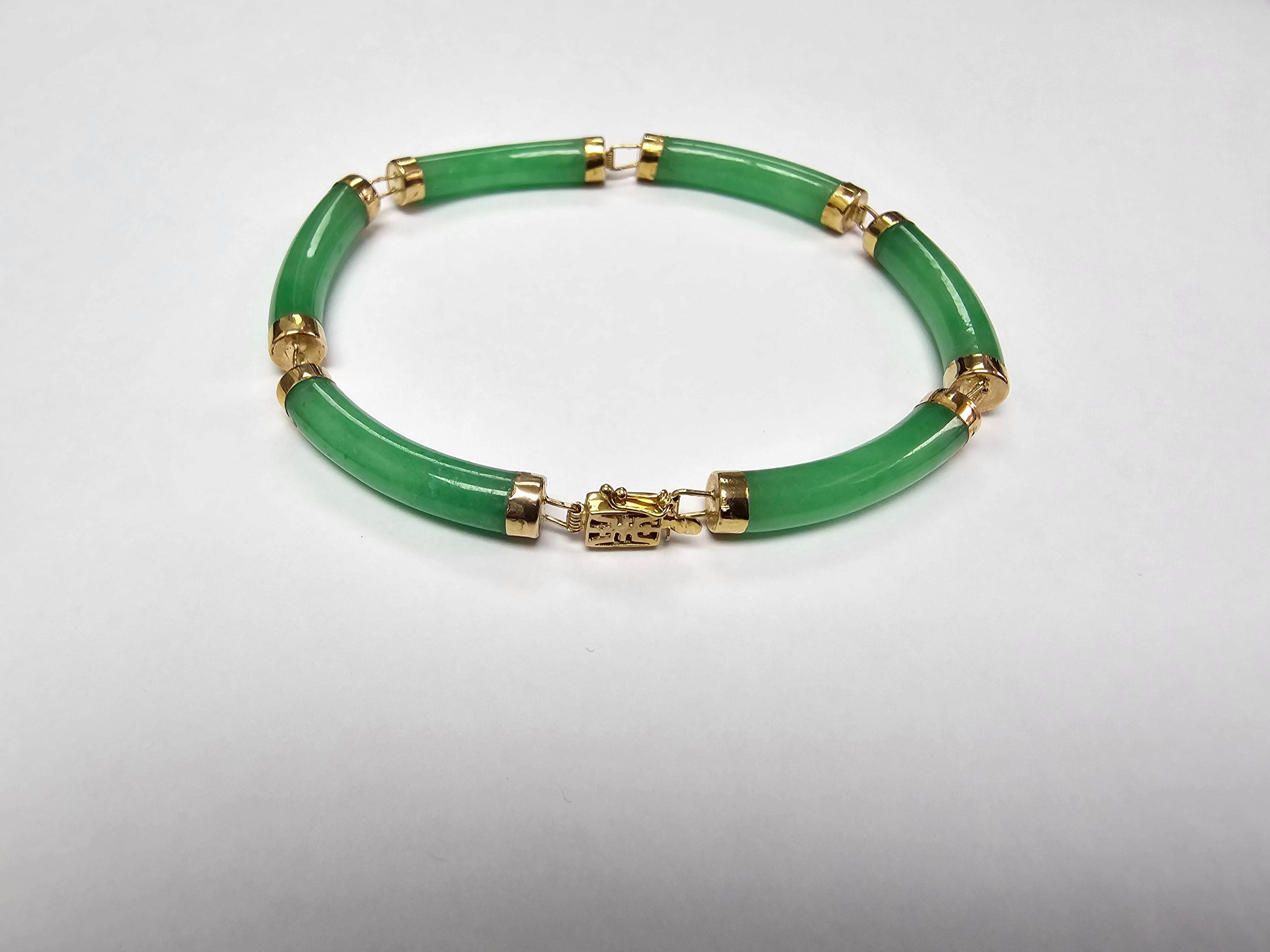 Fortune Jadeite Tube Bars Bracelet with 14K Solid Yellow Gold links and clasp For Sale 5