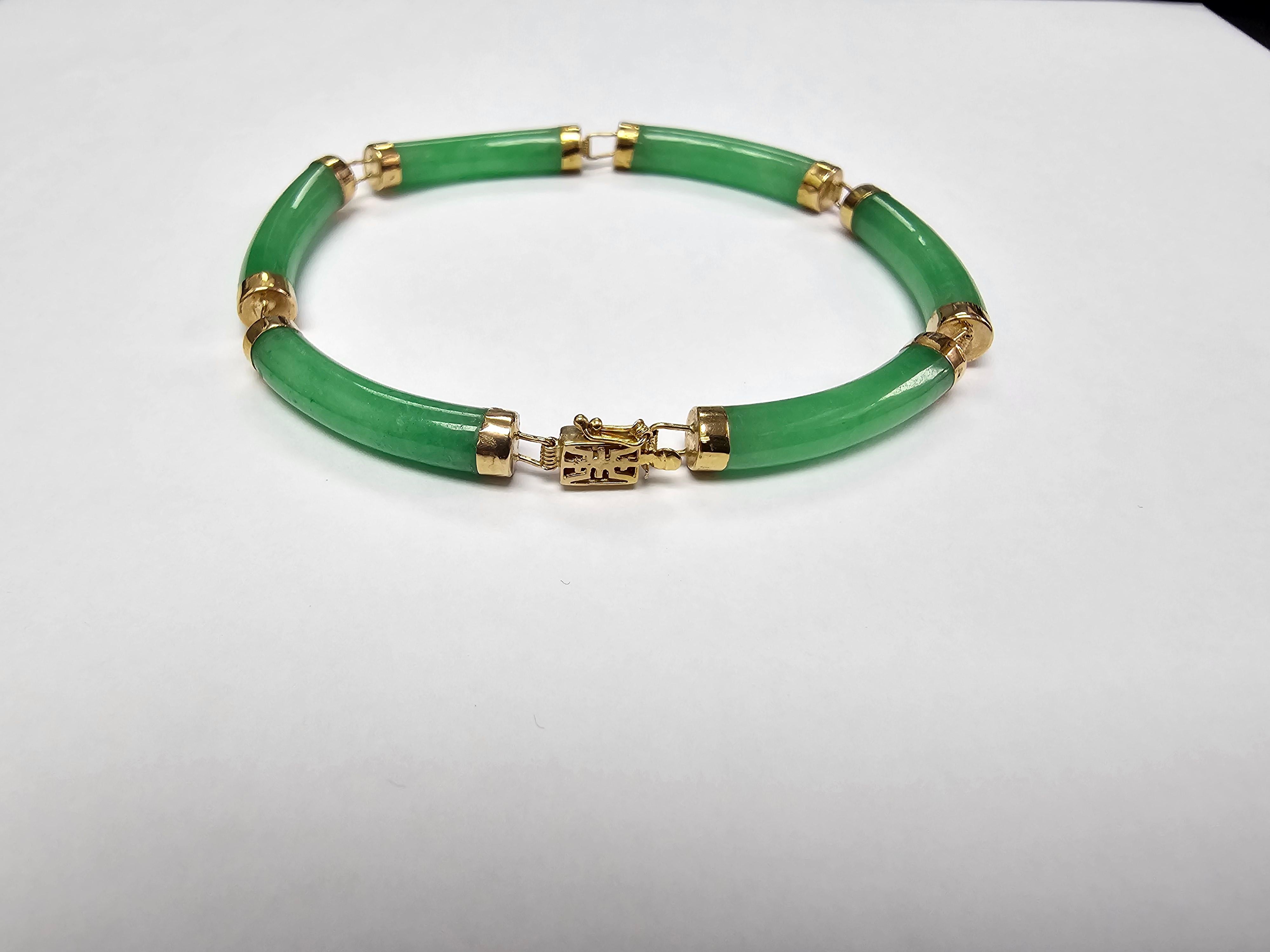Fortune Jadeite Tube Bars Bracelet with 14K Solid Yellow Gold links and clasp For Sale 4