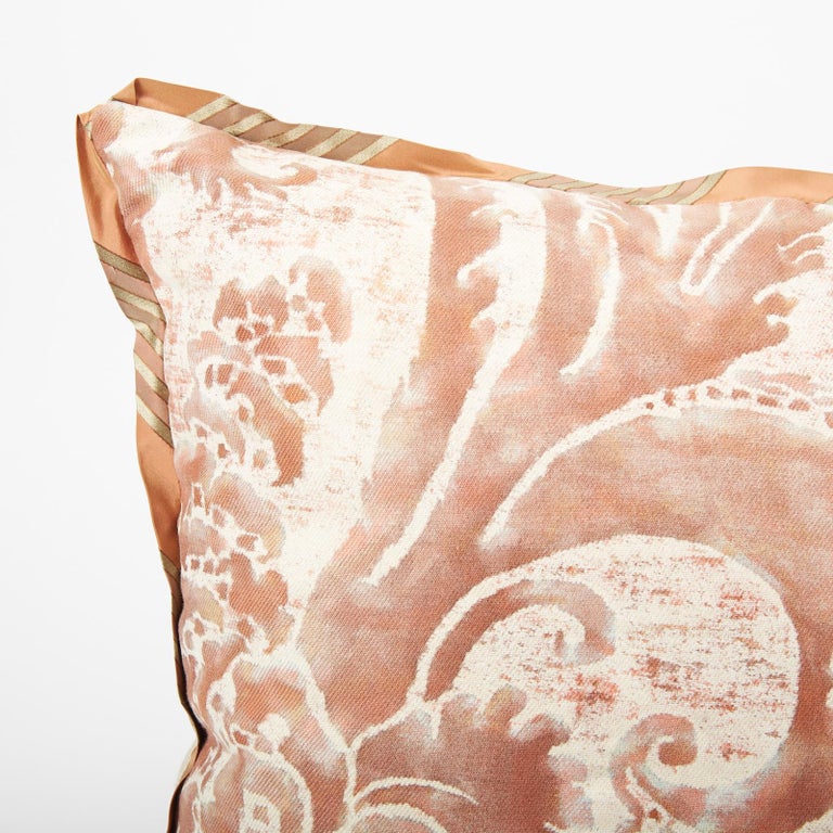 Fortuny Fabric Cushion in the Glicine Pattern, Newly Made with Vintage Fabric In New Condition For Sale In New York, NY