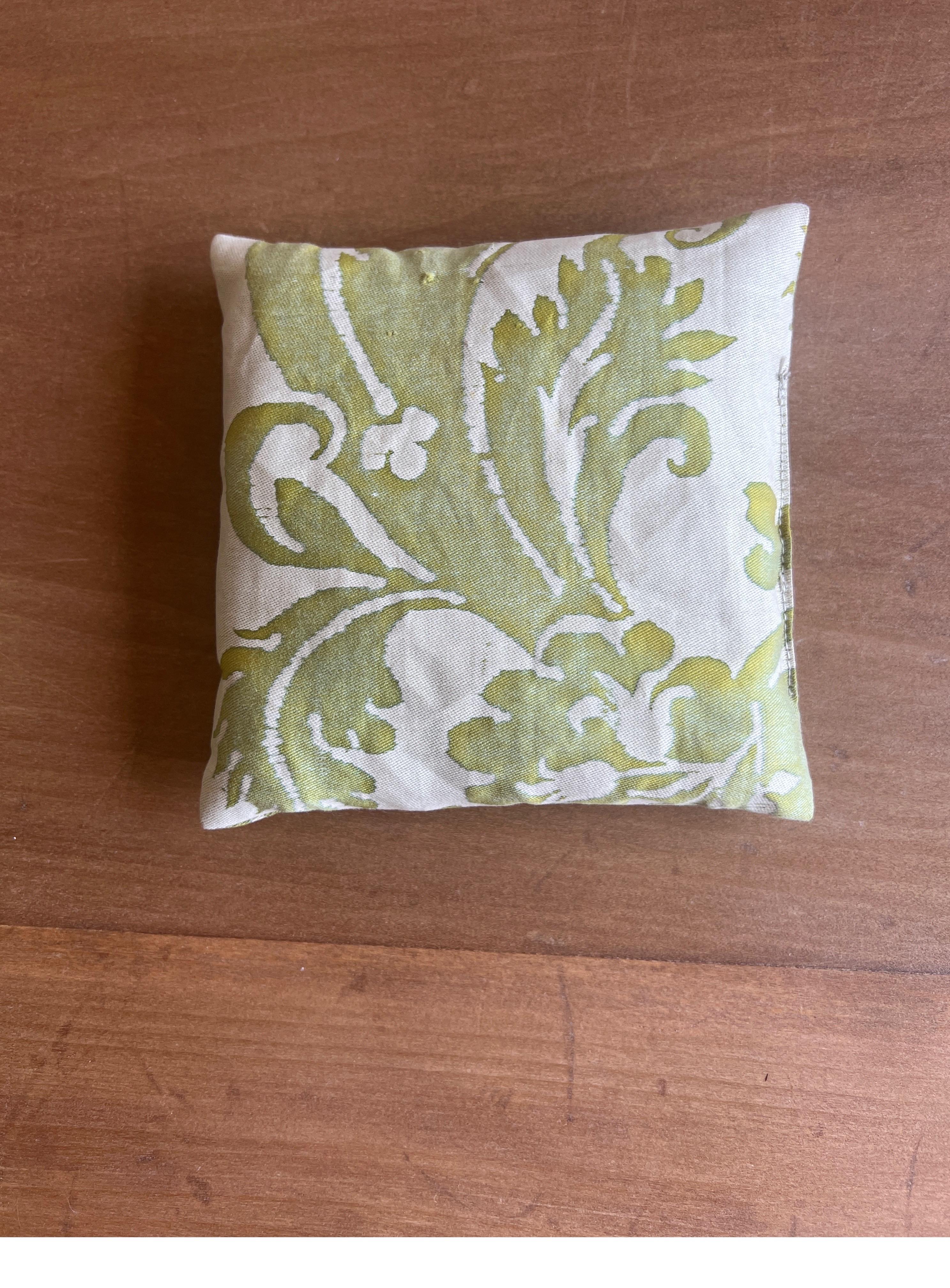 Newly made lavender filled sachet made with vintage green & white cotton Fotruny on both sides.