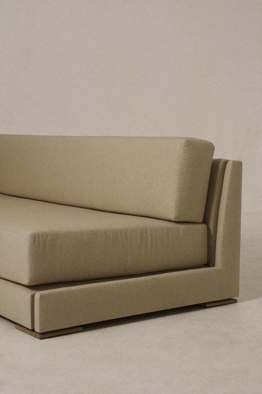 Forum Sofa, Contemporary, Sculptural and Modern For Sale 2