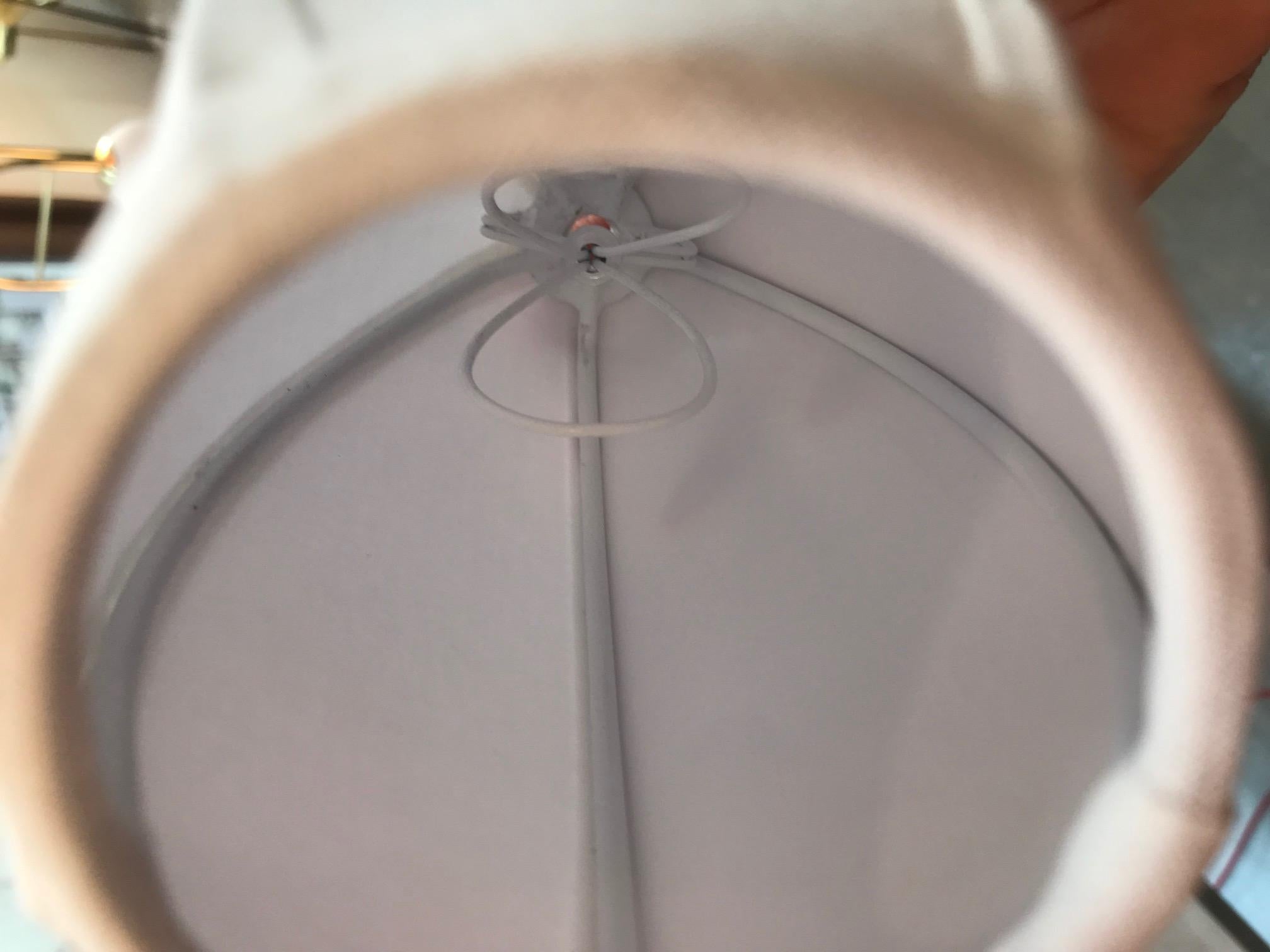 Forward - Lampada a sospensione brasiliana contemporanea in ottone scultoreo in vendita 1