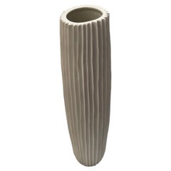 Used Fos Ceramic Centerpiece 