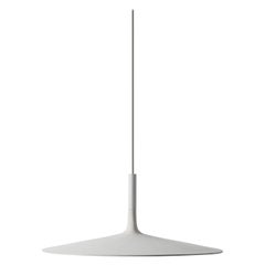 Grande suspension Foscarini Aplomb blanche en blanc de Lucidi et Pevere