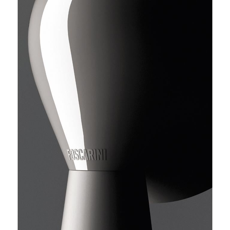 Foscarini Binic-Tischlampe in Grau von Lonna Vautrin (Italienisch) im Angebot