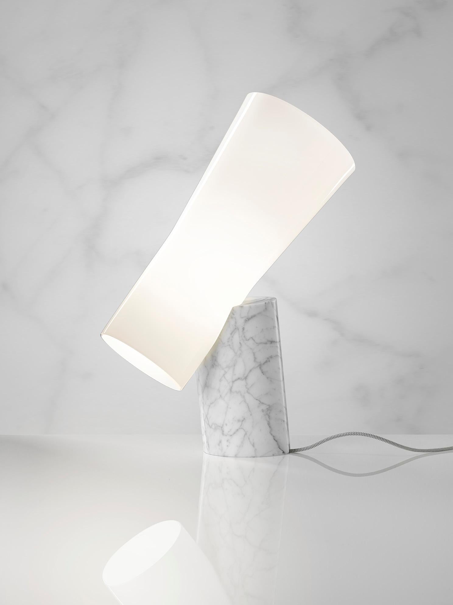 Moderne Lampe de bureau blanche Foscarini Nile par Rodolfo Dordoni en vente