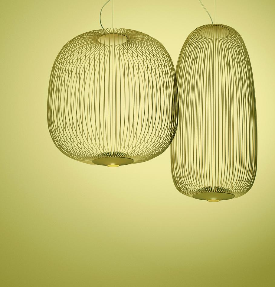Acier 2 grandes lampes à suspension Foscarini Spokes en or par Garcia et Cumini en vente