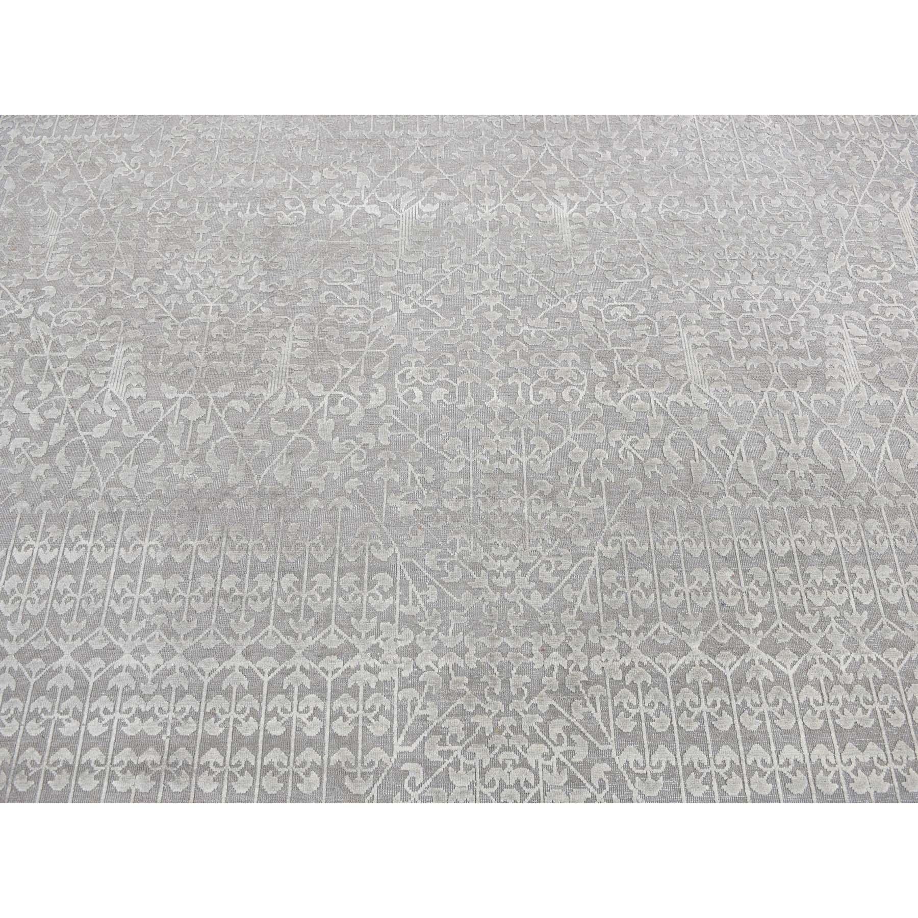 Fossil Gray Seide mit Wolle Ton in Ton handgeknüpft Orientteppich 9'0