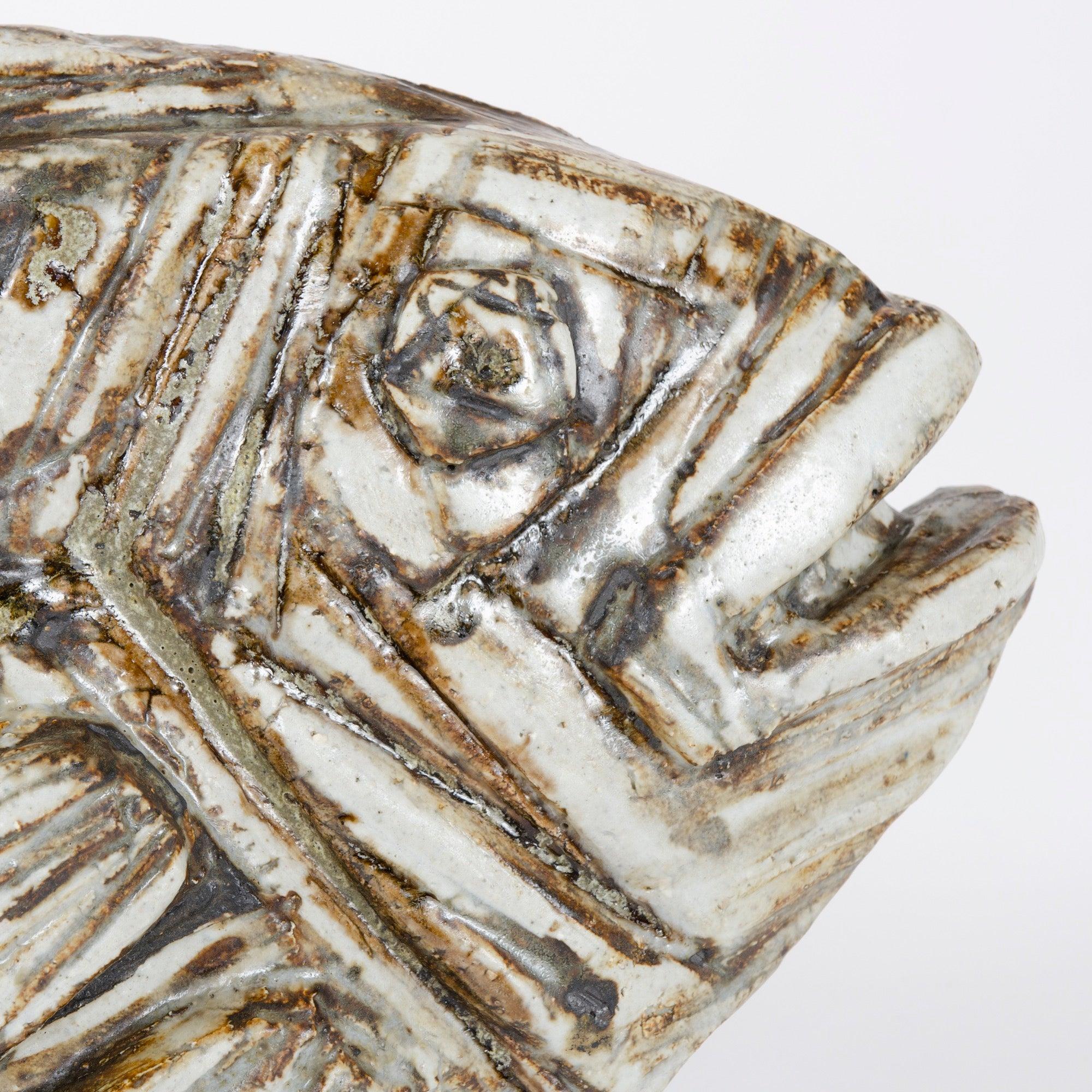 Finlandese Scultura di pesce fossilizzato di Taisto Kaasinen per Arabia in vendita