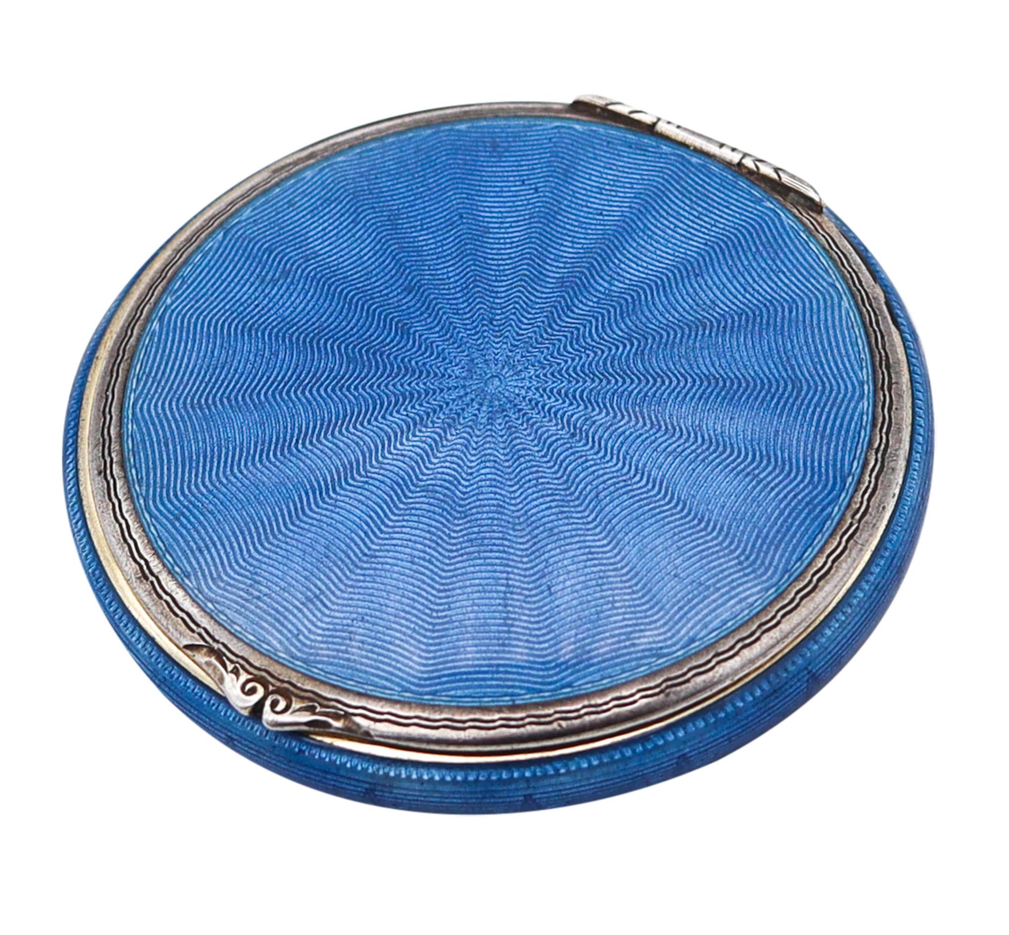 Foster and Bailey 1925 Art Deco Guilloche Blue Enamel Round Box In .925 Sterling  en vente