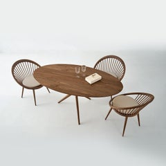 Mesa de comedor elíptica Foster en madera de nogal canaletto