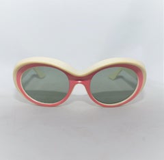 Foster Grant Vintage Sunglasses FF77 Lens 500