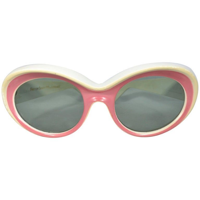 Foster Grant Vintage Sunglasses FF77 Lens 500 at 1stDibs  display picture 1