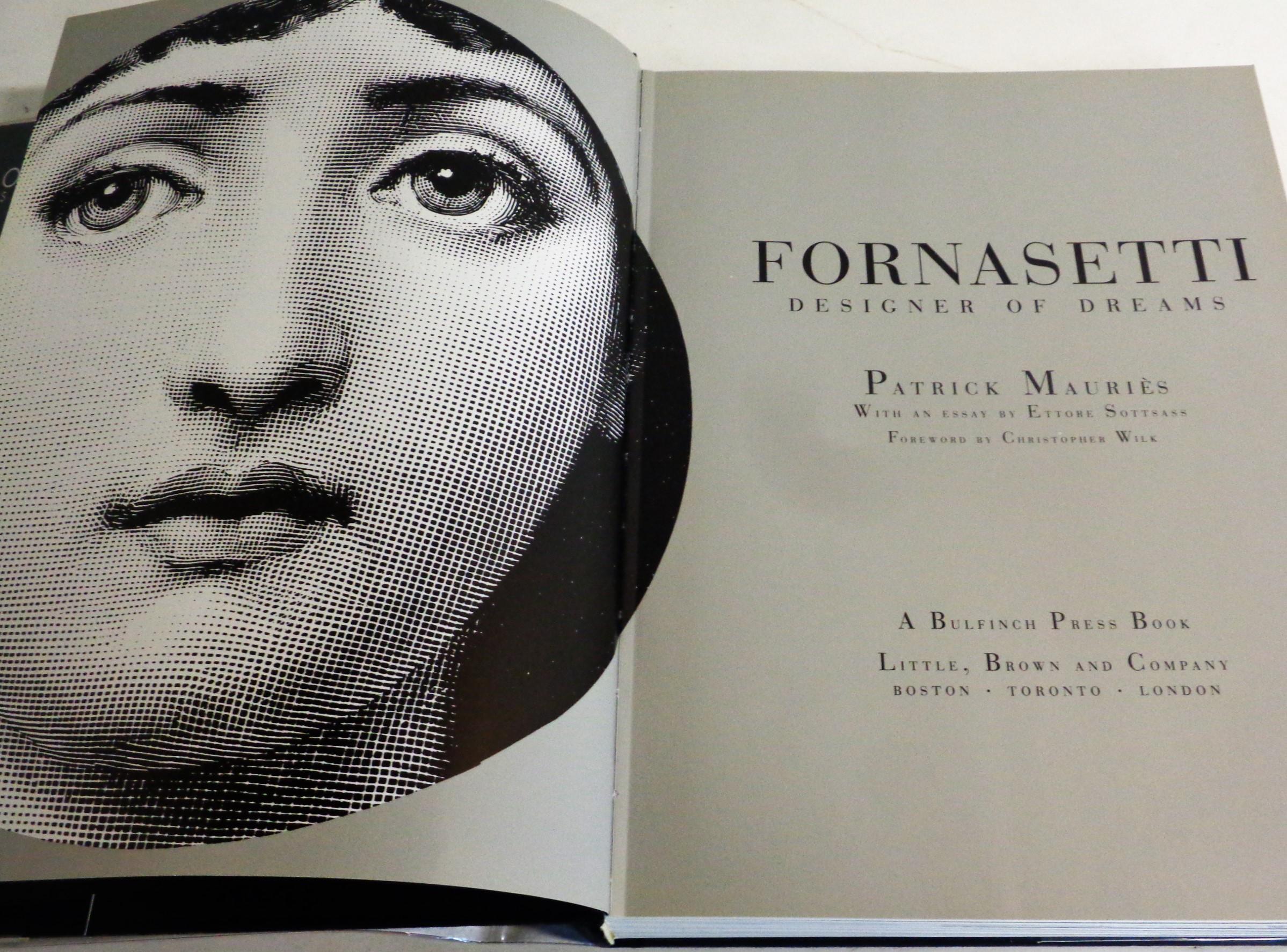 Papier Fornasetti : Designer of Dreams, Mauries, 1991 Bullfinch Press, 1ère édition en vente