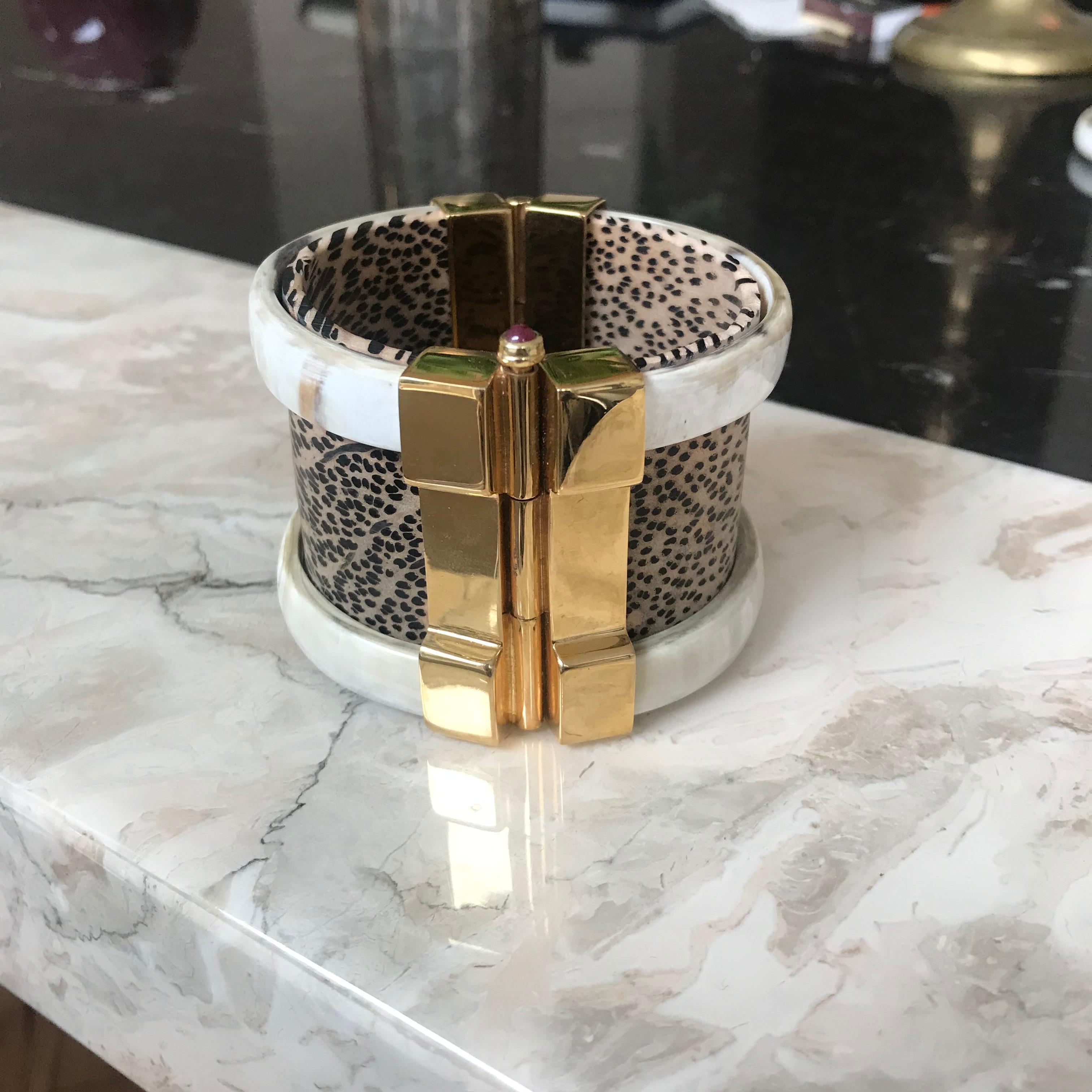 Art Deco Fouche Cuff Bracelet Bespoke Horn Gold Emerald Leopard Wood Ruby For Sale