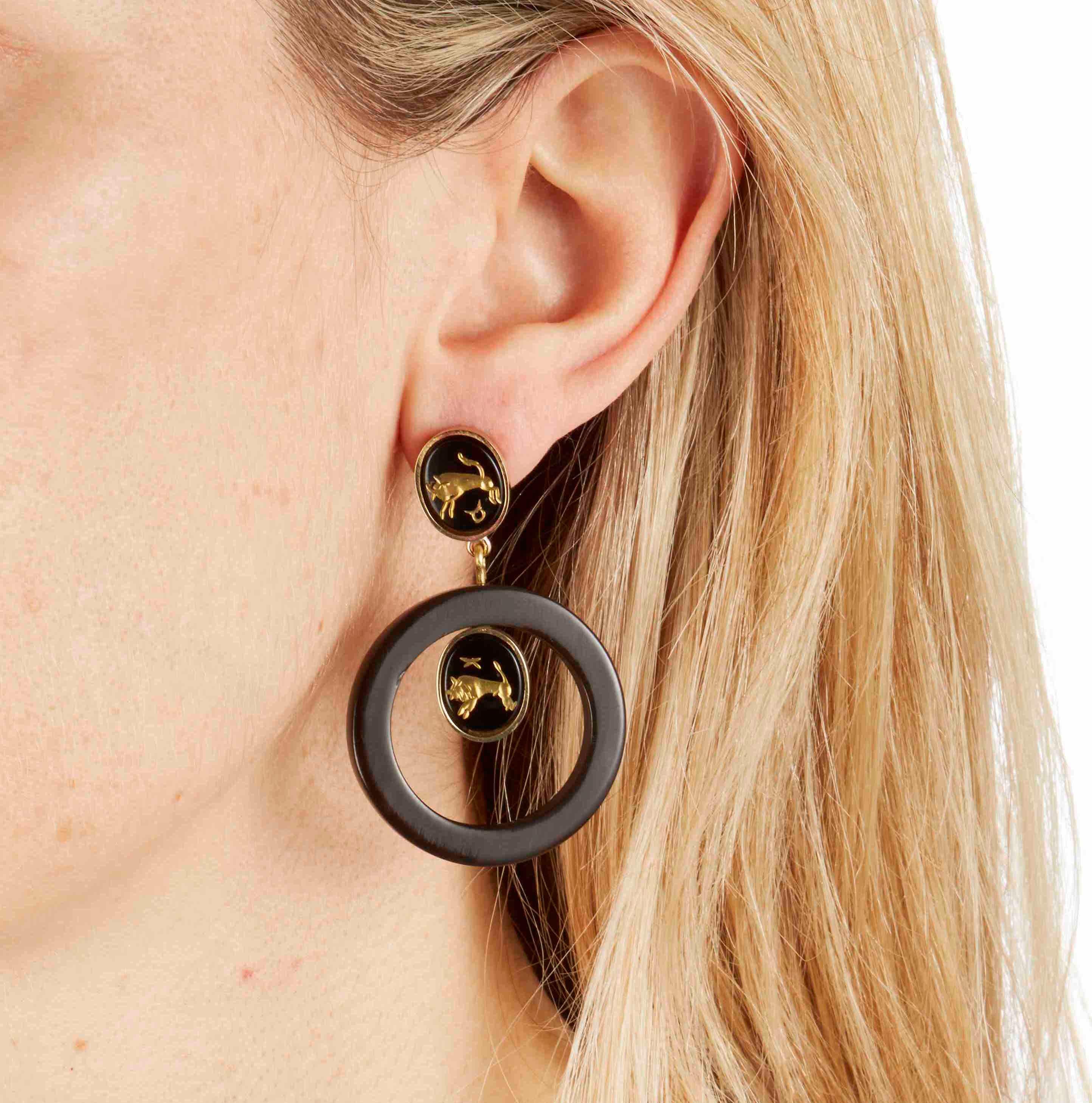 Contemporary Fouche Dangle Hoop Horn Onyx Earrings For Sale