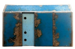 Estructura de Casa de Acero Encontrado y Recuperado, Escultura Moderna y Minimalista