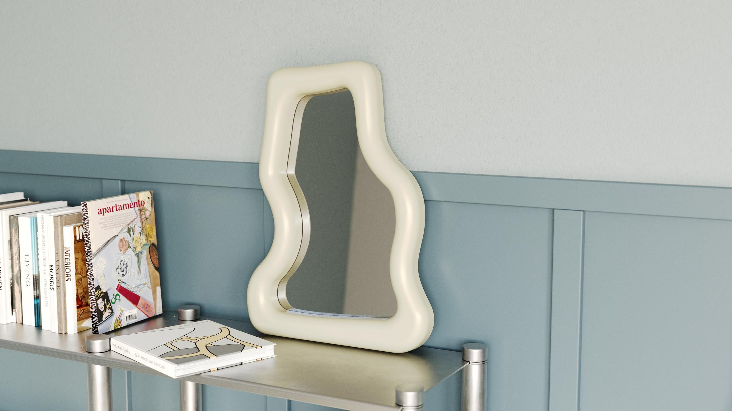 Medium Mirror, Farbe Blau (Maschinell gefertigt) im Angebot