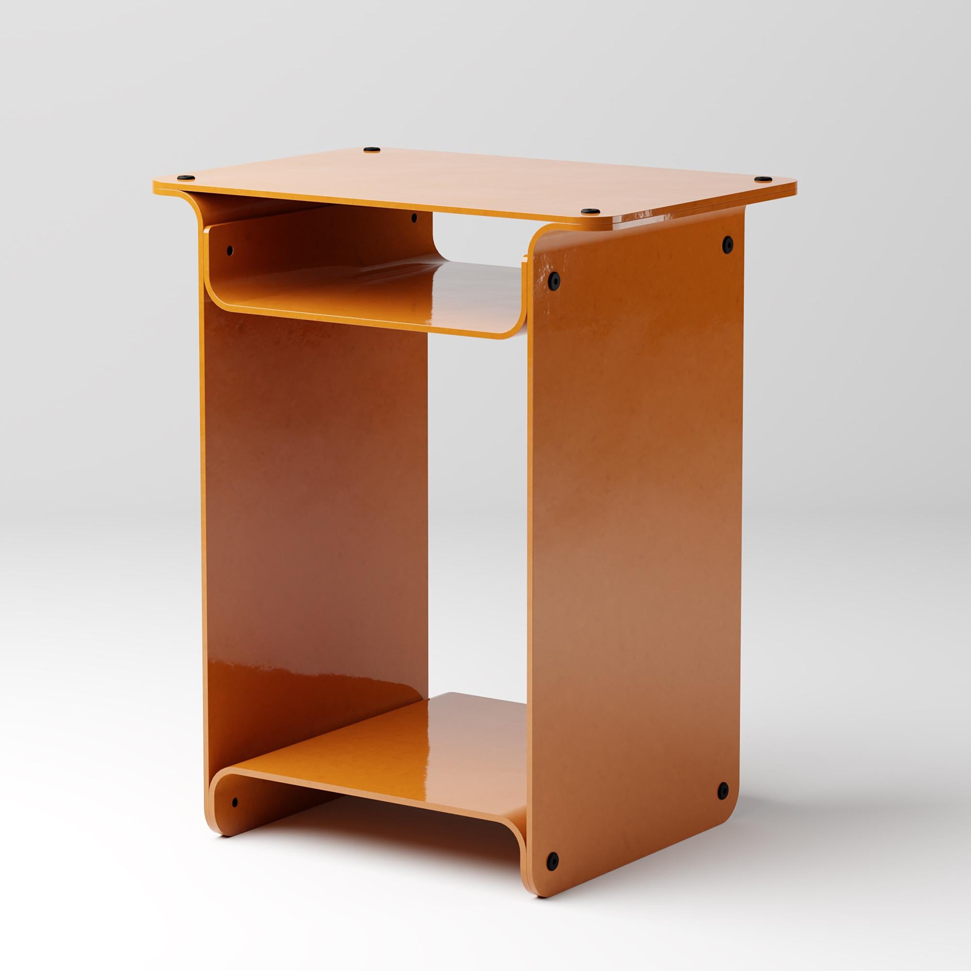 Moderne Table d'appoint Foundation - Table d'appoint en aluminium Modern Industry avec rangement en vente