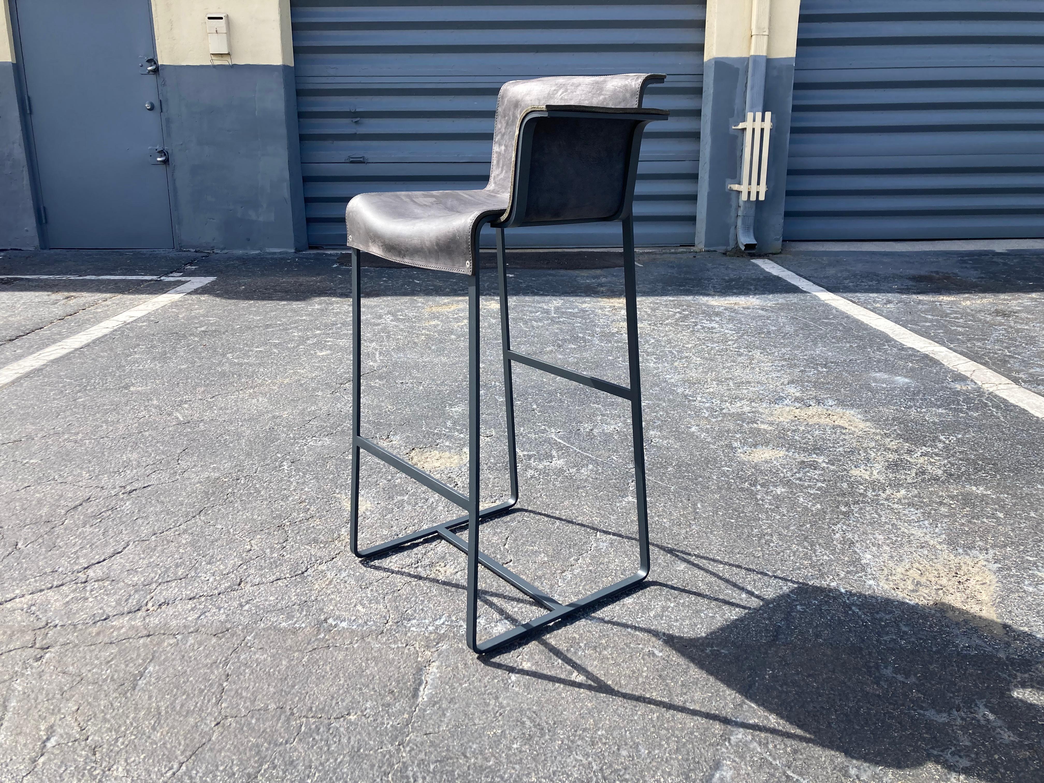 Founded Bar Stool, Design by Richard Schipper for Qliv, Saddle Leather, Steel For Sale 8