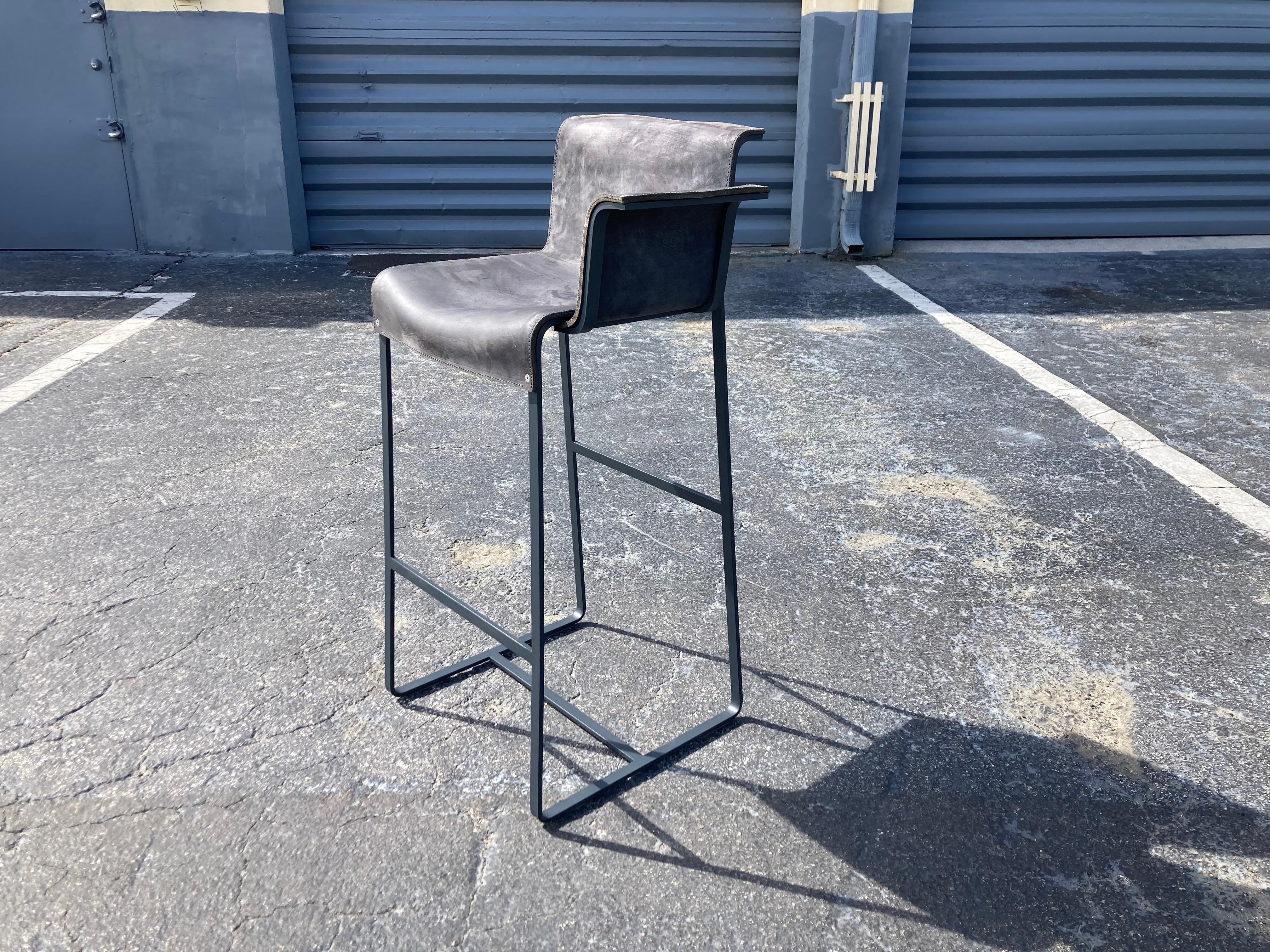 Founded Bar Stool, Design by Richard Schipper for Qliv, Saddle Leather, Steel For Sale 9