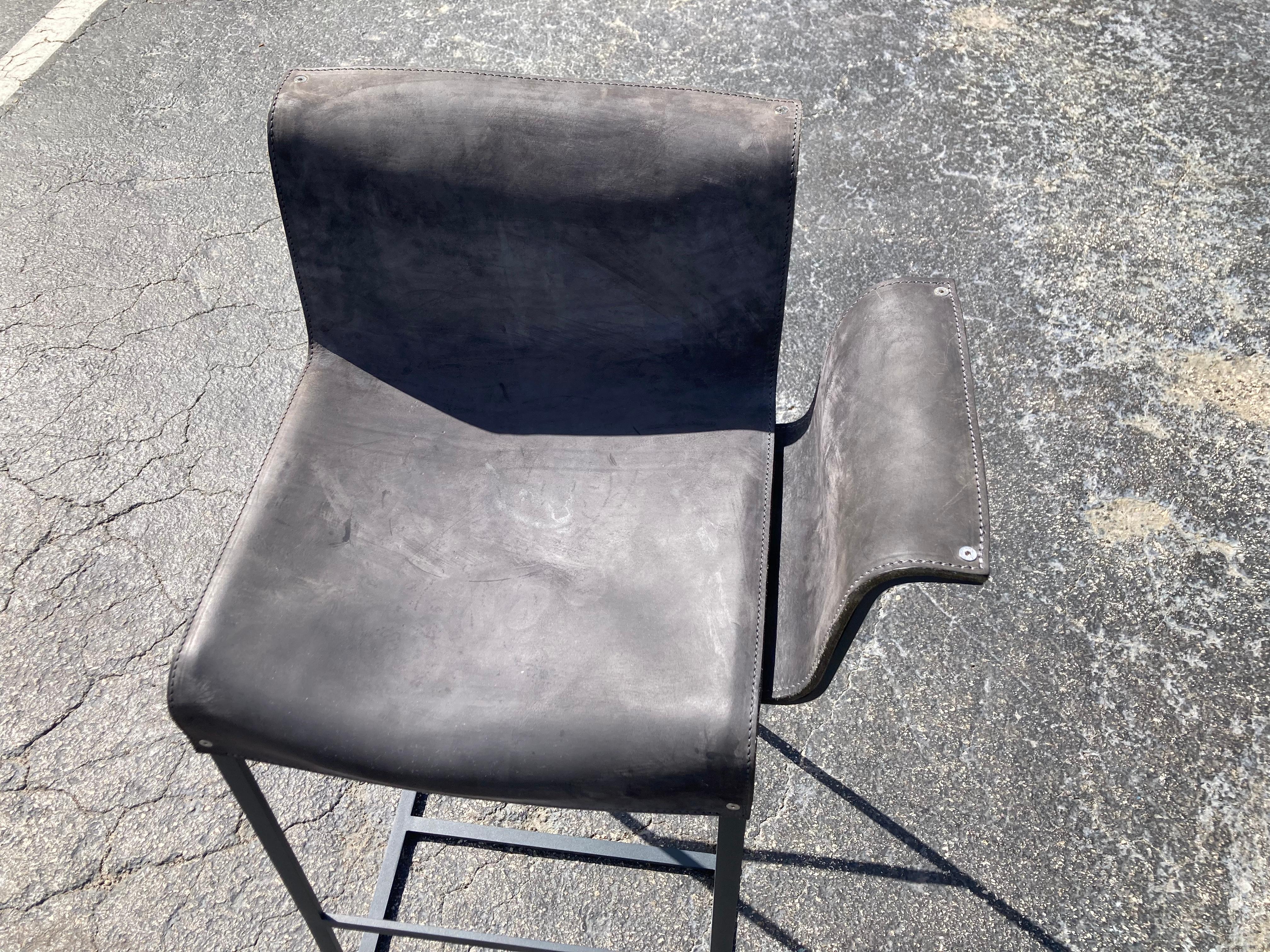 Founded Bar Stool, Design by Richard Schipper for Qliv, Saddle Leather, Steel In Good Condition For Sale In Miami, FL