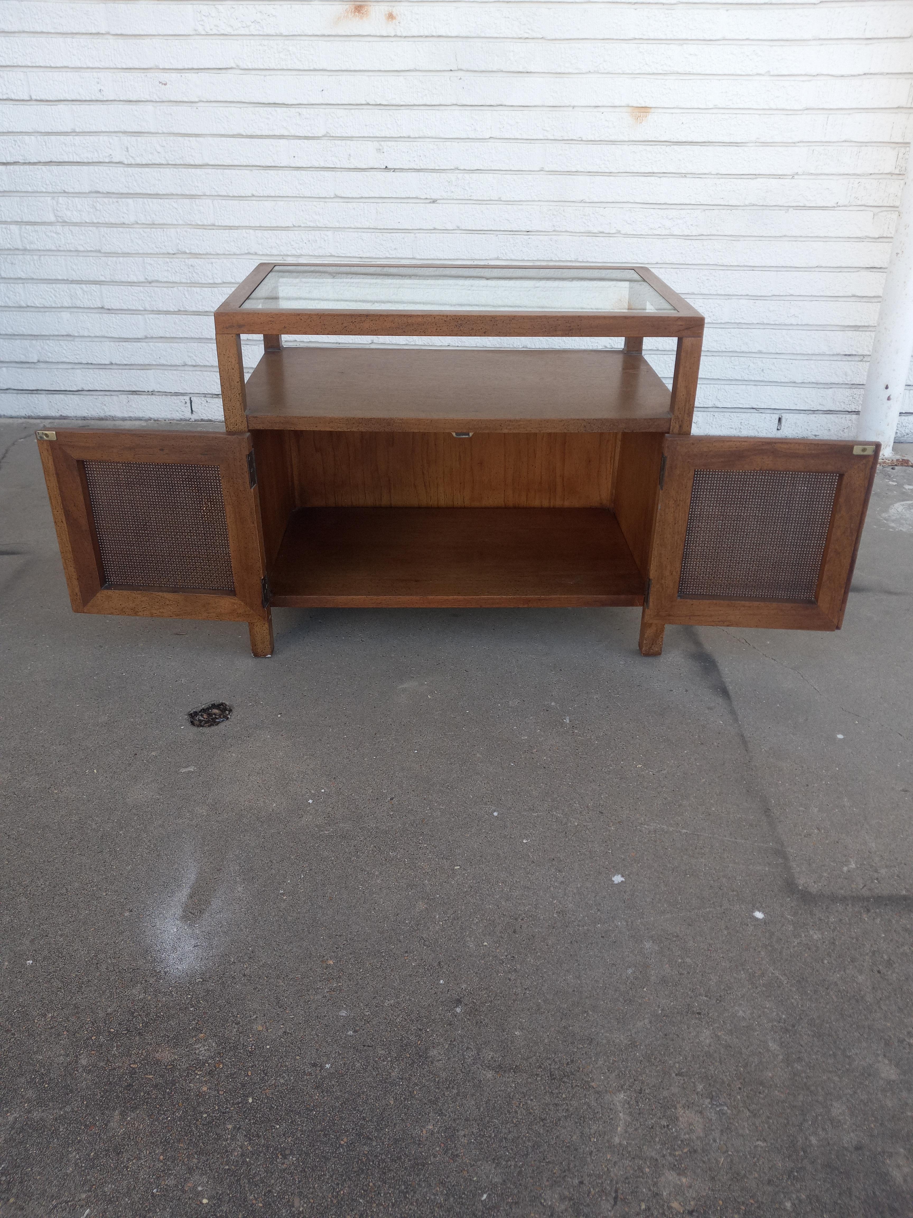 Founders Furniture Scandinavian Table
26x20x16