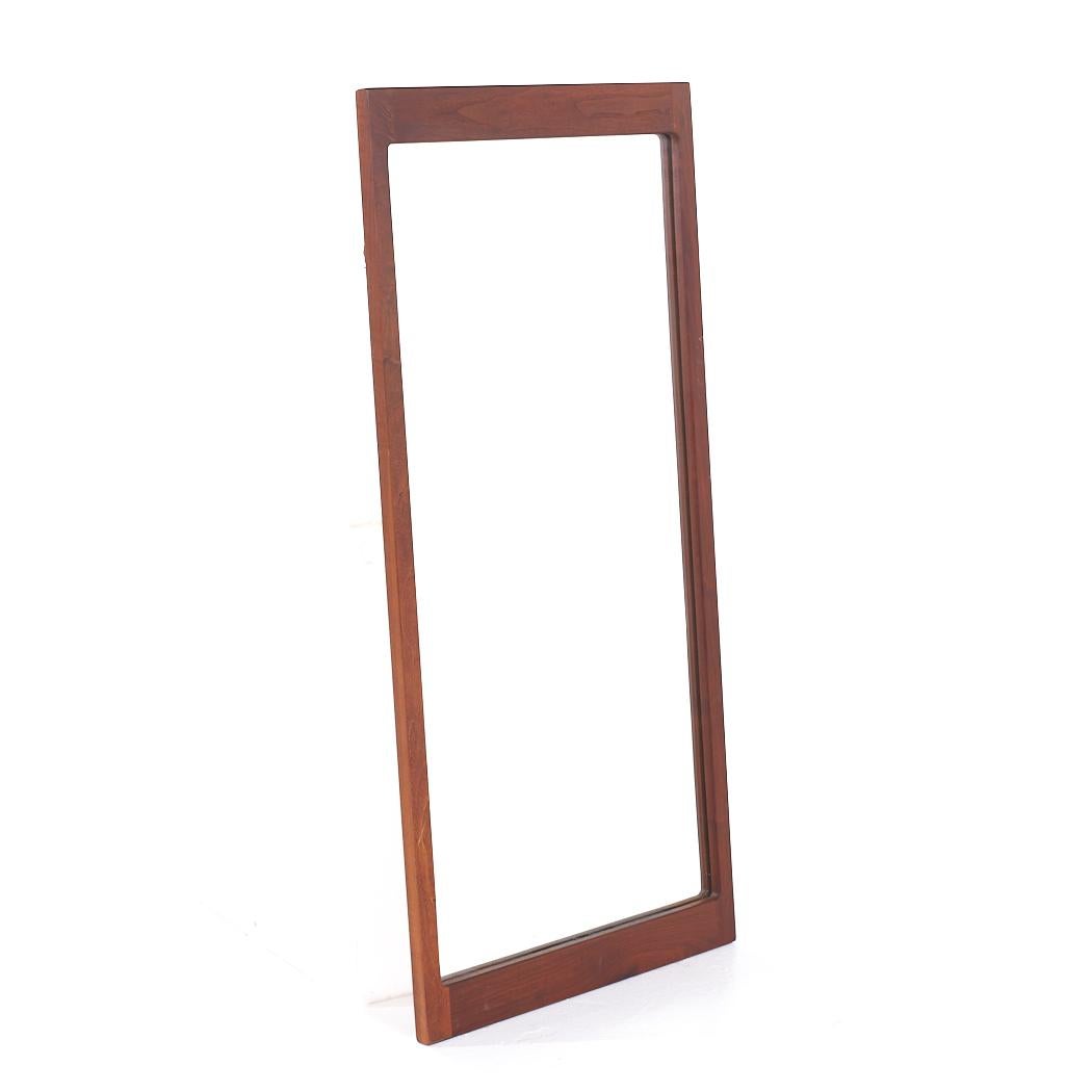 Founders Mid Century Walnut Mirror

This mirror measures: 21.5 wide x 1 deep x 46.5 inches high

We take our photos in a controlled lighting studio to show as much detail as possible. We do not Photoshop out blemishes.

CONDITION: This item is sold